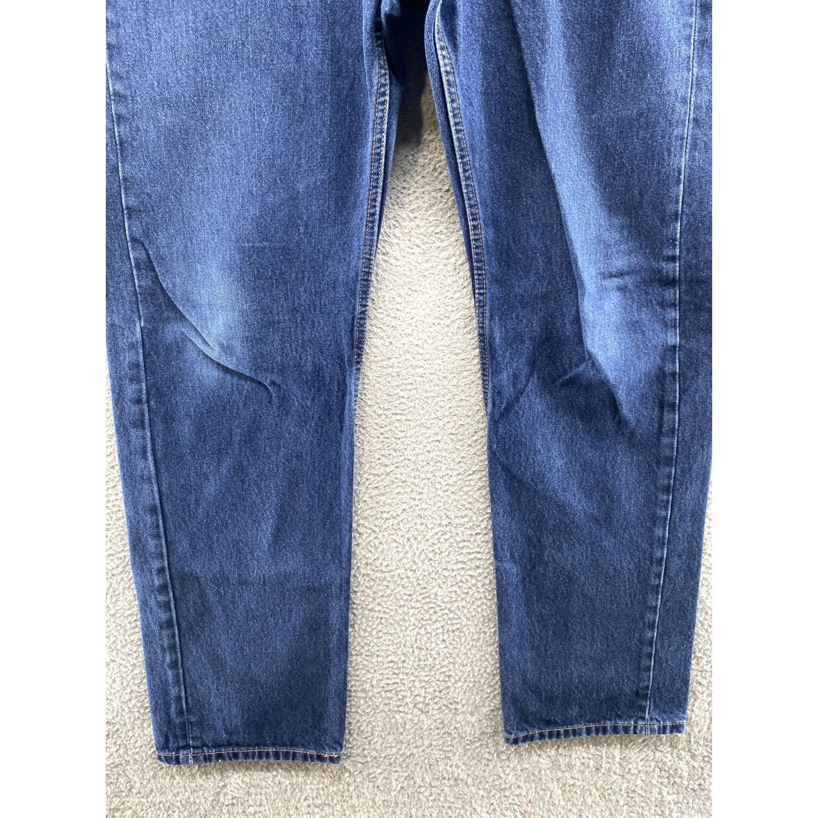Levi's Item Specifications: Country of Origin: Lesotho Size US 36 / EU 52 - 2 Thumbnail