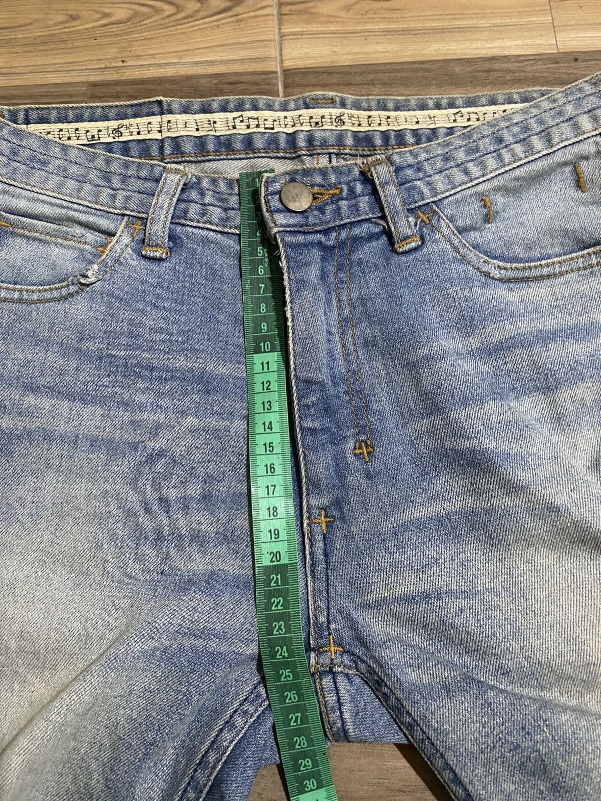 Number (N)ine NUMBER NINE STUDIOUS DISTRESSED SKINNY SHORT PANTS Size US 28 / EU 44 - 17 Thumbnail