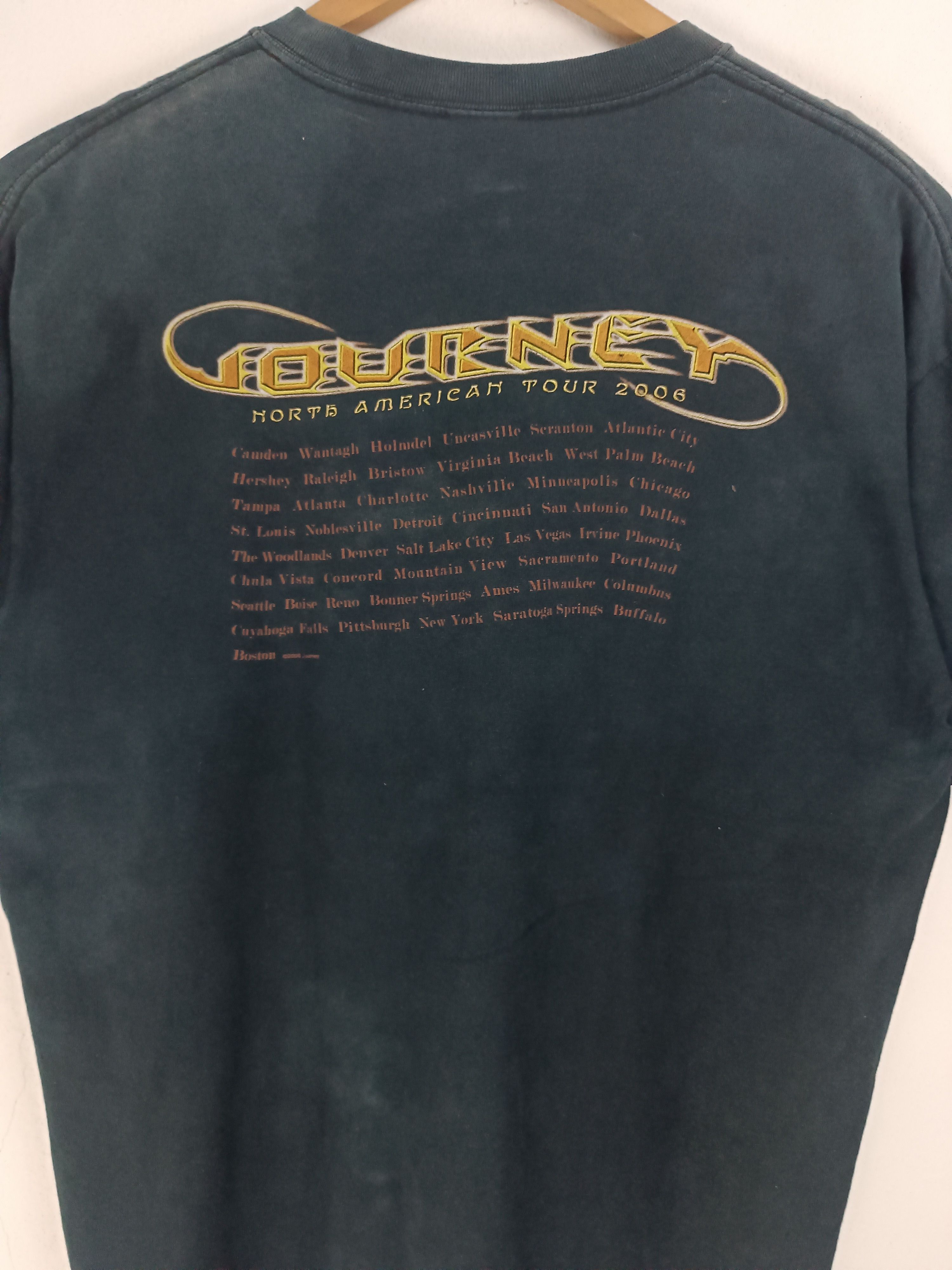 Band Tees THRASHED FADED VINTAGE 2006 JOURNEY TOUR bon jovi acdc Size US XL / EU 56 / 4 - 12 Thumbnail