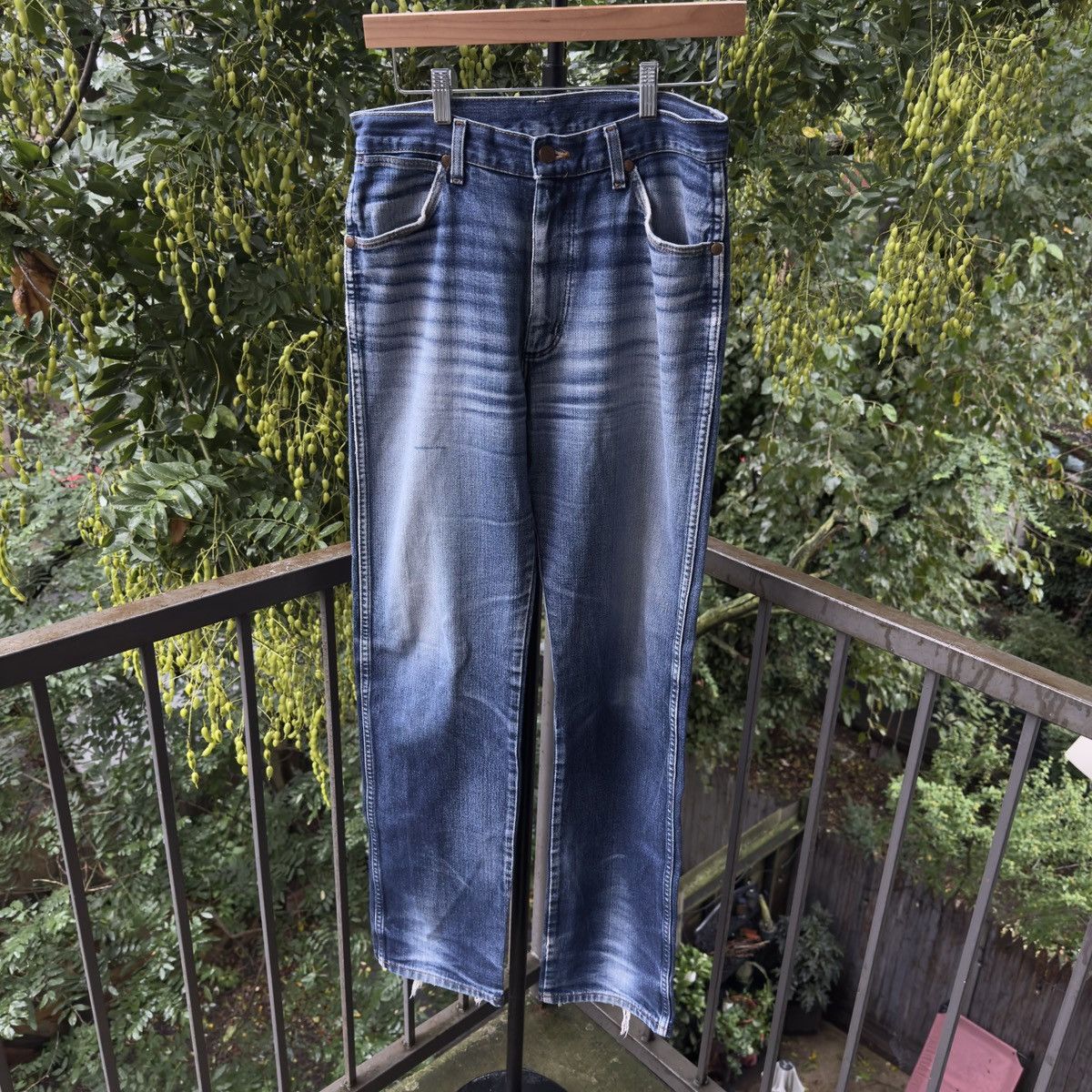 Vintage Thrashed Faded Distressed Wrangler Work Jeans ERD Grunge Size US 30 / EU 46 - 1 Thumbnail