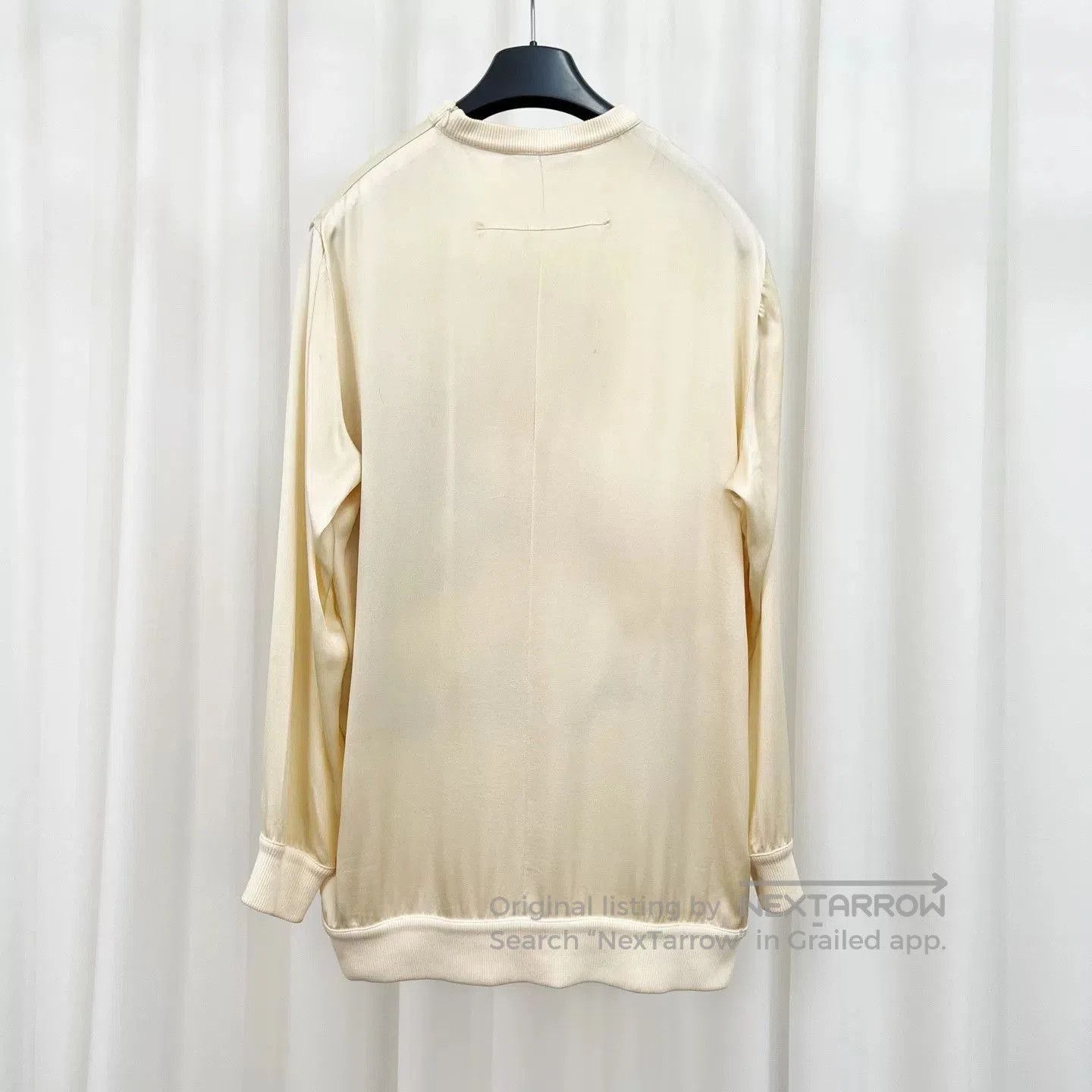 Givenchy Givenchy Silk Sweatshirt with Stag Design. Size XS / US 0-2 / IT 36-38 - 2 Thumbnail