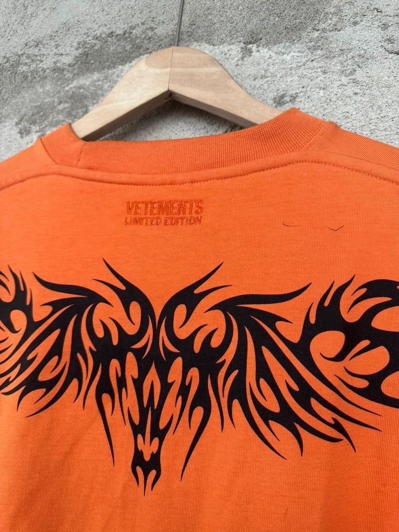 Vetements Vetements Orange Long Sleeve Graphic T-Shirt-2507 Size US M / EU 48-50 / 2 - 5 Thumbnail