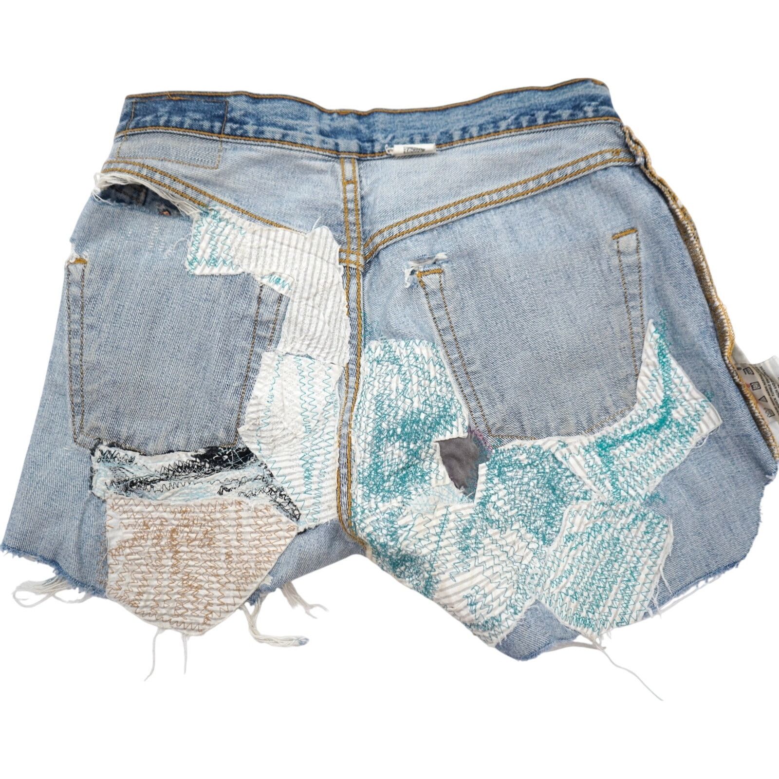 Levi's Vintage 00's Levi's 501 Reworked Cutoff Denim Shorts 28" Size 28" / US 6 / IT 42 - 3 Thumbnail