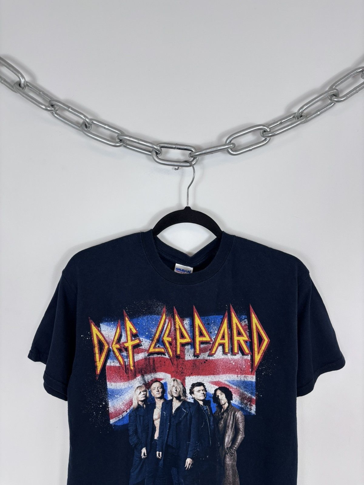 Band Tees Vintage Def Leppard 2008 European Tour Black T-Shirt Tee Size US M / EU 48-50 / 2 - 3 Thumbnail