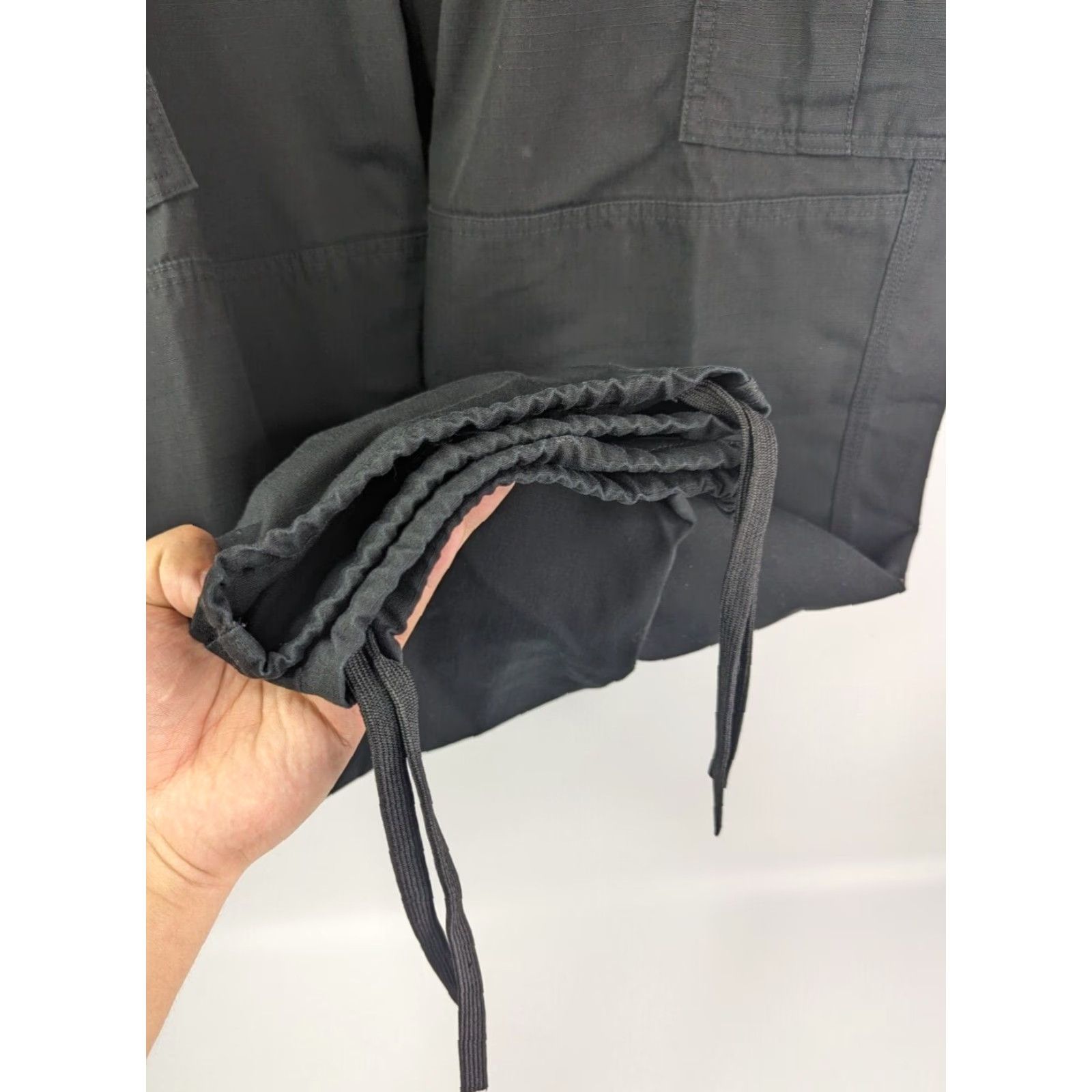 Vintage 5.11 Tactical Men's TDU Adjustable Work Ripstop Pants 74003 Black XL Long Cargo Straight Inseam 34 Mens Size US 36 / EU 52 - 3 Thumbnail