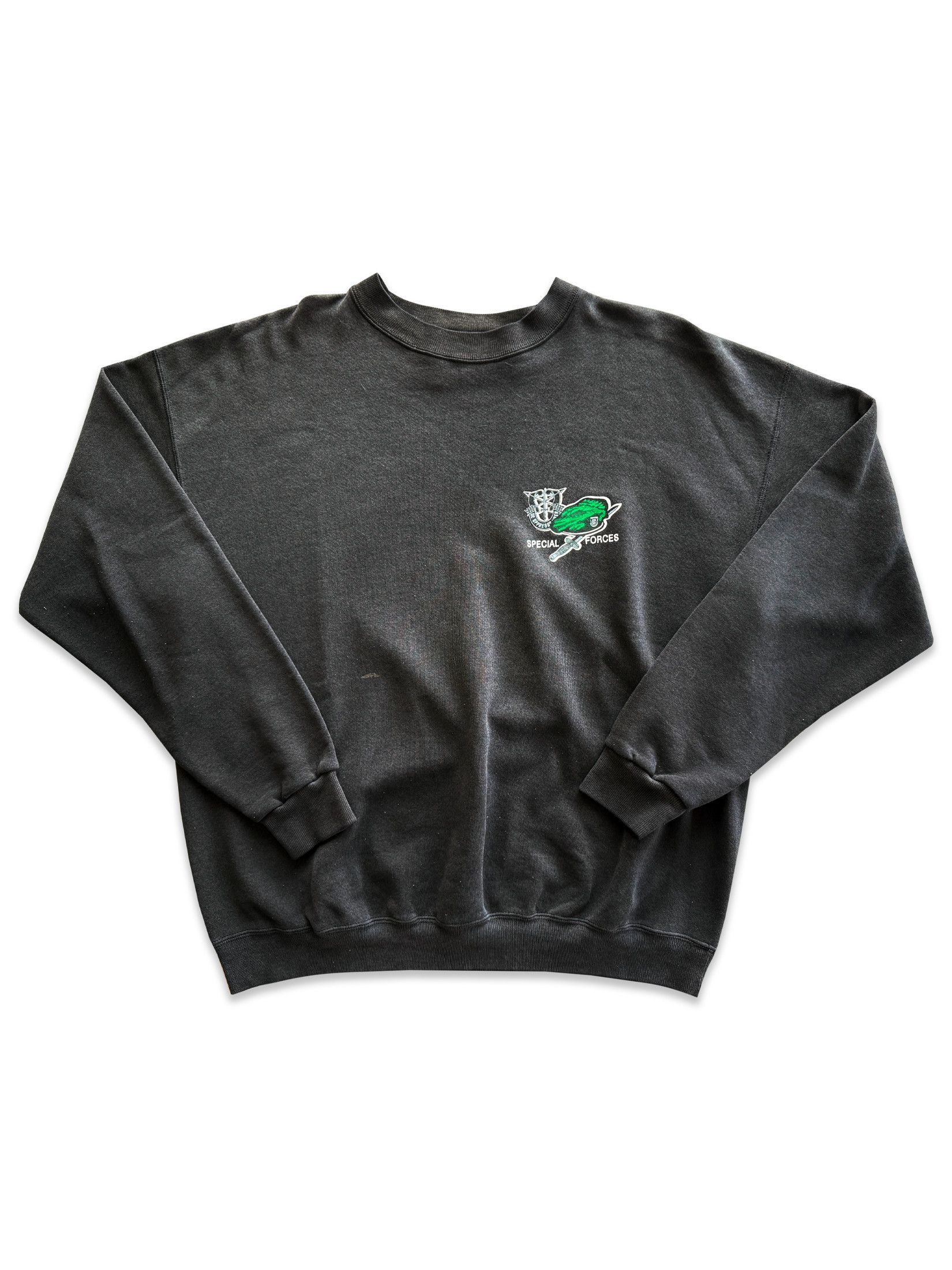 Vintage 1990s Vintage Green Berets Special Forces Army Sweatshirt Size US XL / EU 56 / 4 - 1 Thumbnail