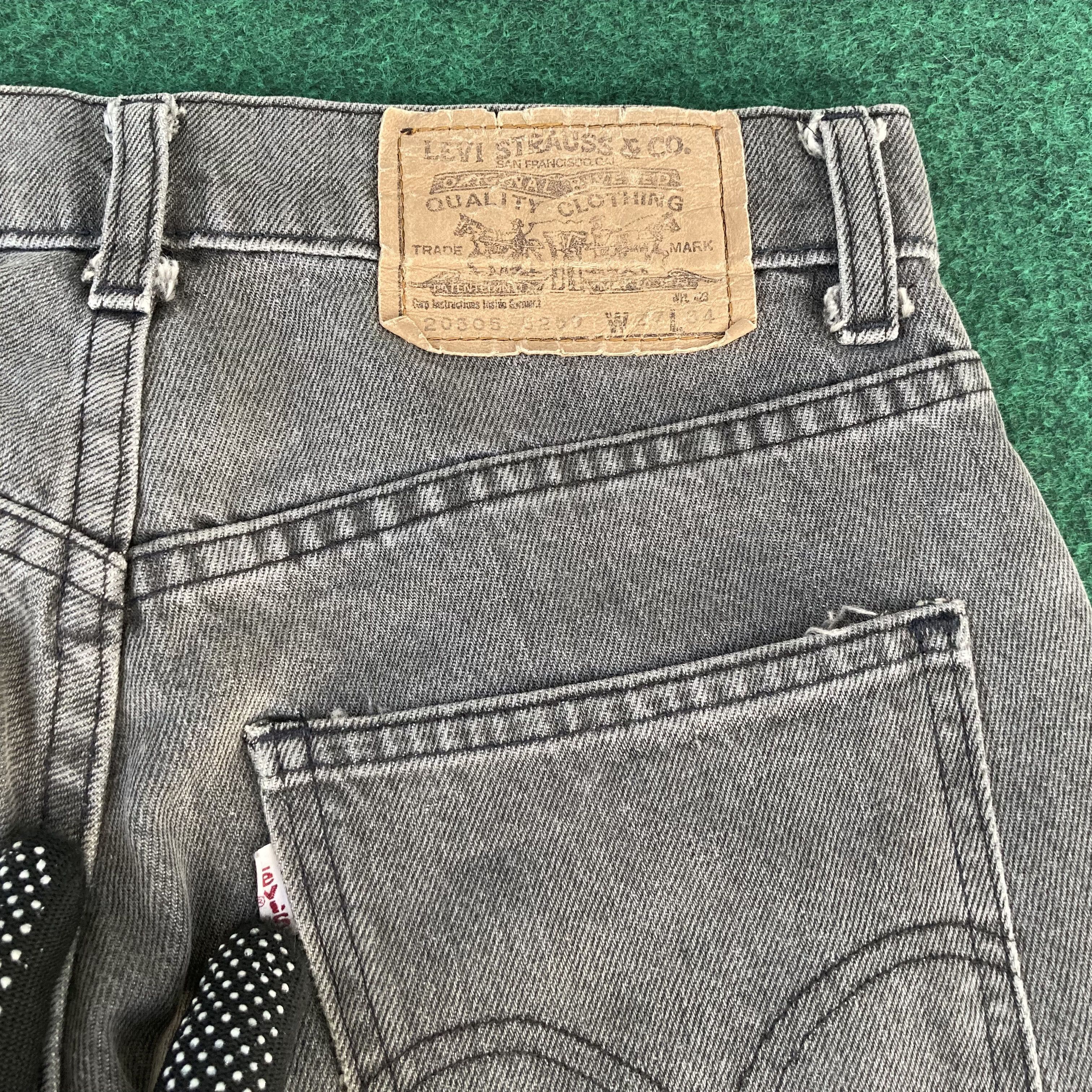 Levi's × Vintage Vtg Levis 505 Distressed Ripped Jeans 90s Punk Grunge Jeans Size 26" / US 2 / IT 38 - 9 Thumbnail
