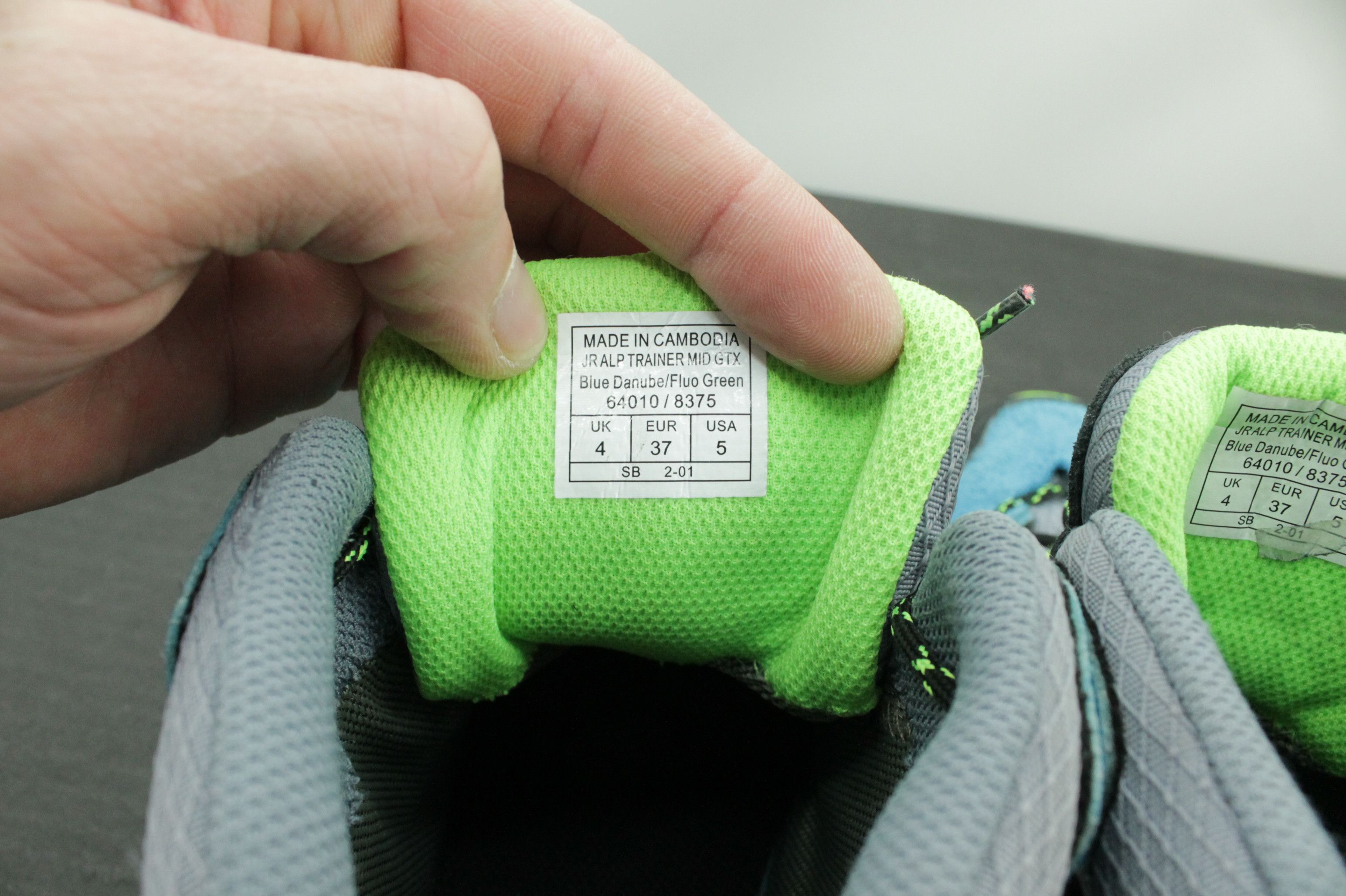 SALEWA Salewa Jr Alp Trainer Mid Gore-Tex Trekking Shoes Size US 6.5 / IT 36.5 - 8 Thumbnail