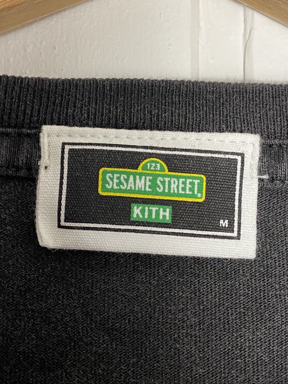 Kith New Kith x Sesame Street Vintage Tee Size M Size US M / EU 48-50 / 2 - 4 Thumbnail