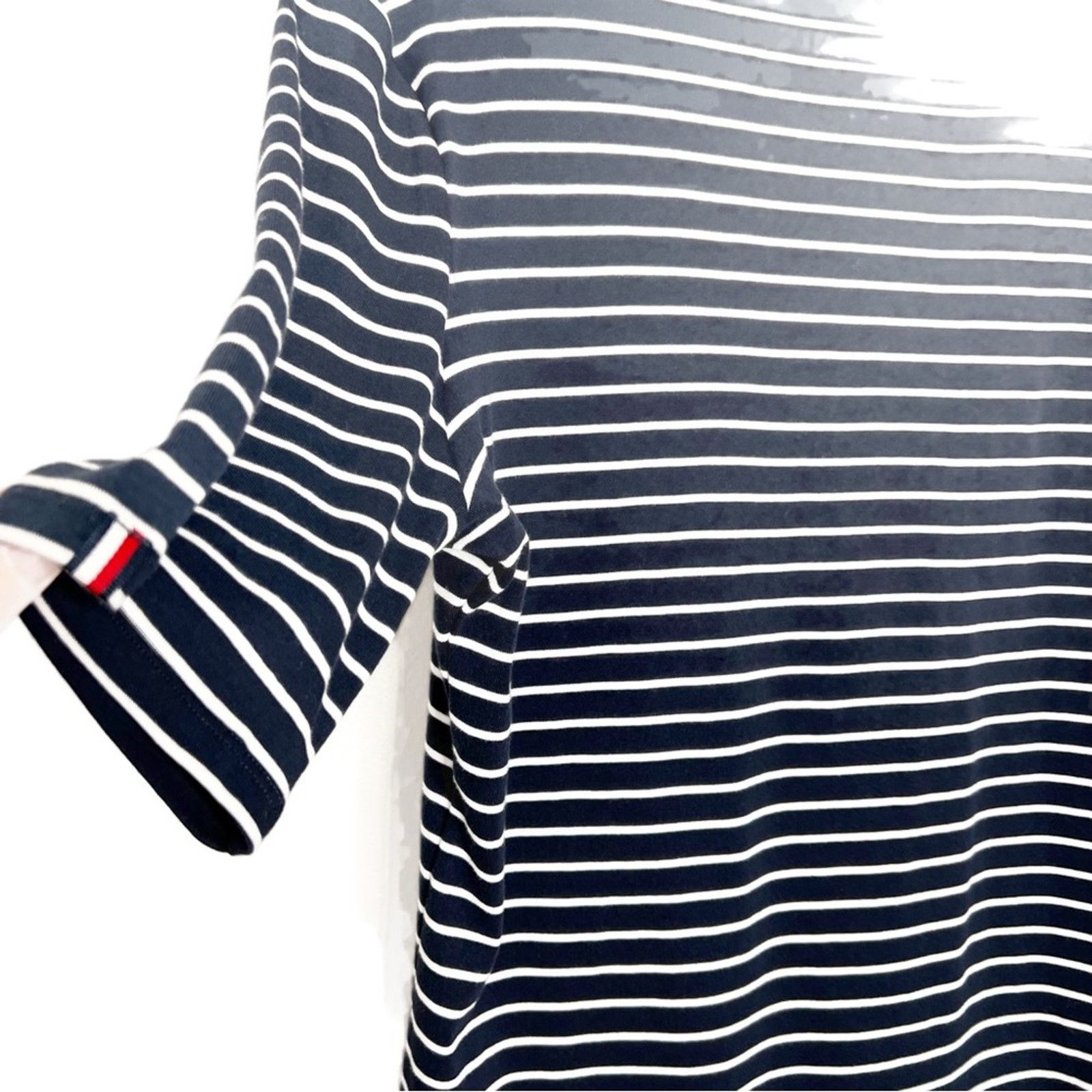 Tommy Hilfiger New with Tag Women's Tommy Hilfiger Navy Striped T-Shirt Size XL / US 12-14 / IT 48-50 - 11 Thumbnail