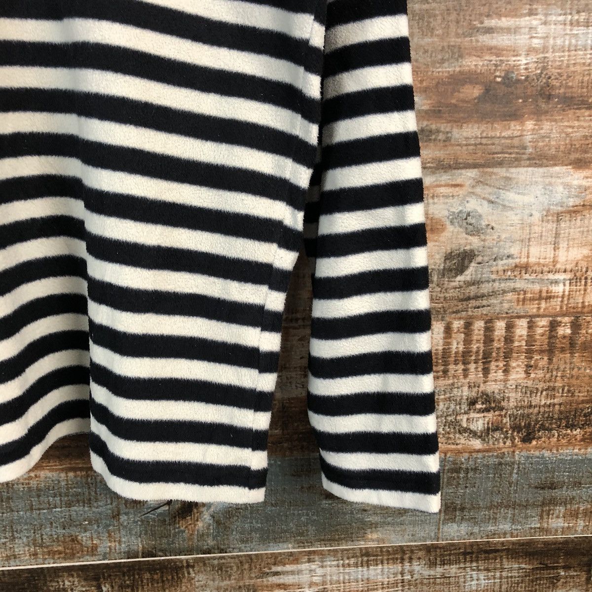 Andy Warhol Uniqlo X Andy Warhol Stripe White Sweater #A2288 Size US S / EU 44-46 / 1 - 8 Thumbnail