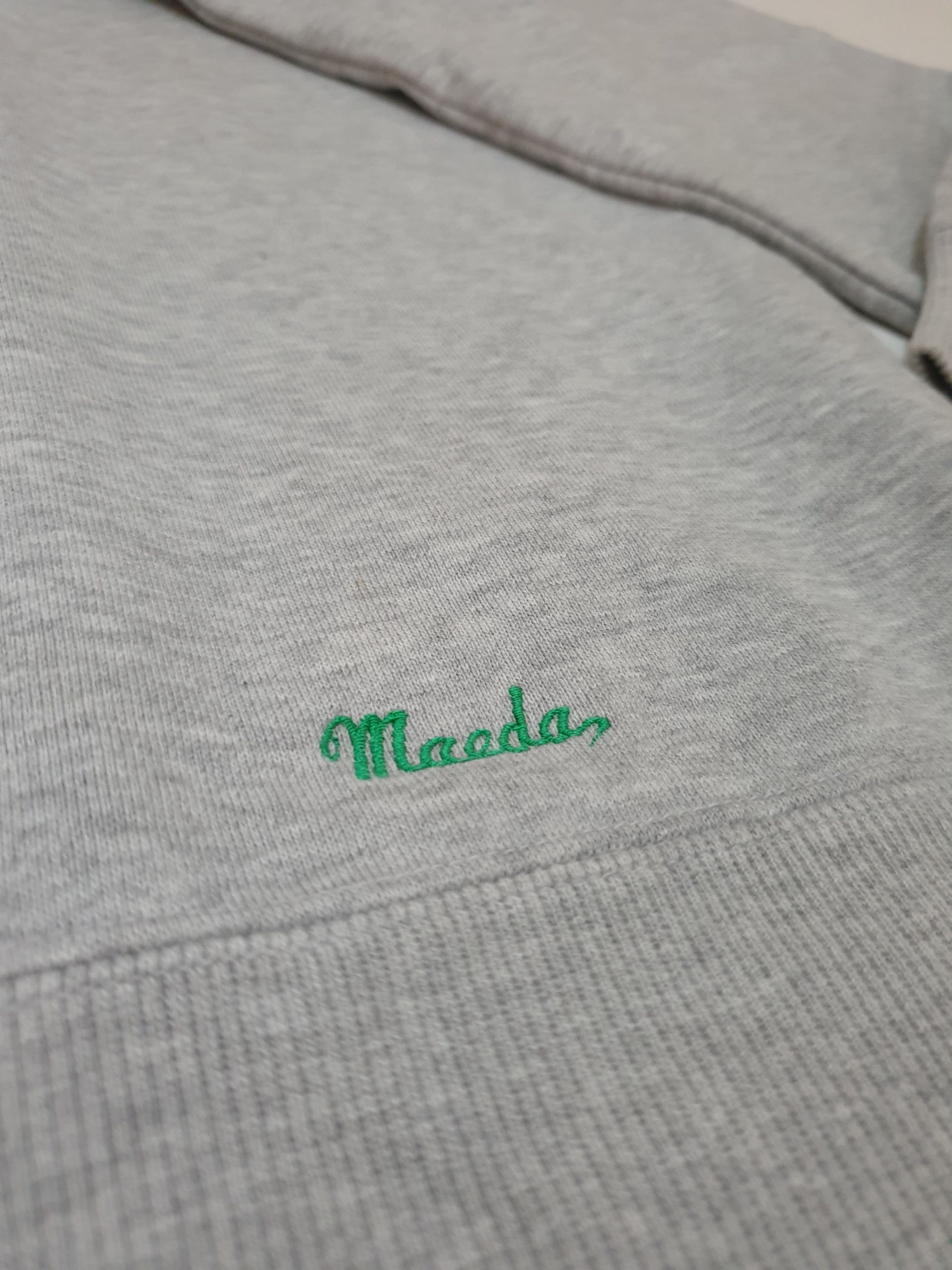 Descente × Umbro Rare!! Umbro X descente Sweatshirt Size US XL / EU 56 / 4 - 6 Thumbnail