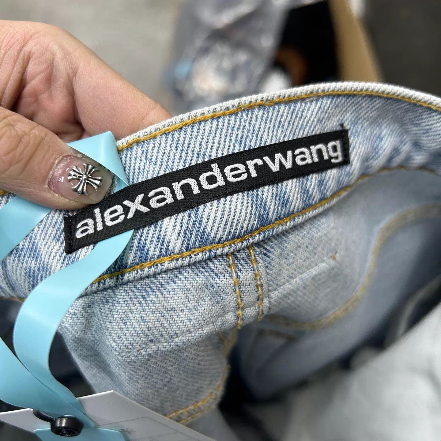 Alexander Wang Alexander Wang zipper back slit wide leg jeans 24 Size 24" / US 00 / IT 34 - 4 Thumbnail