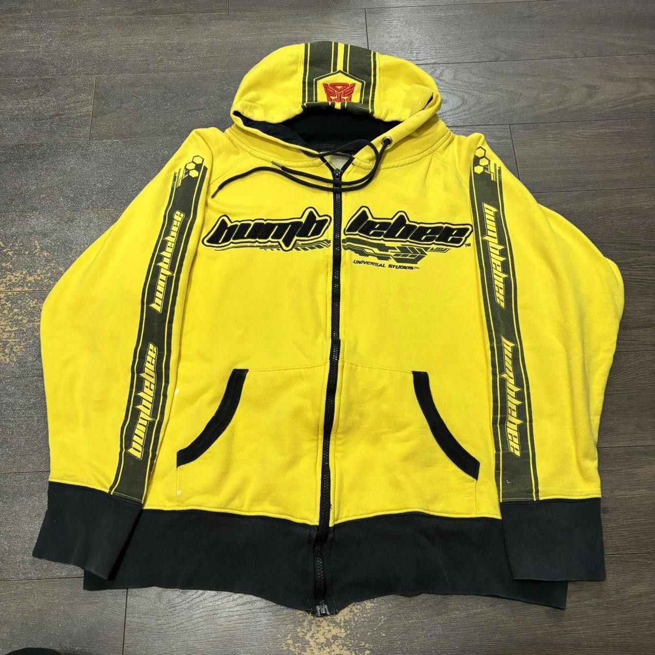 Designer vintage transformers bumble bee universal studios hoodie M Size US M / EU 48-50 / 2 - 2 Thumbnail