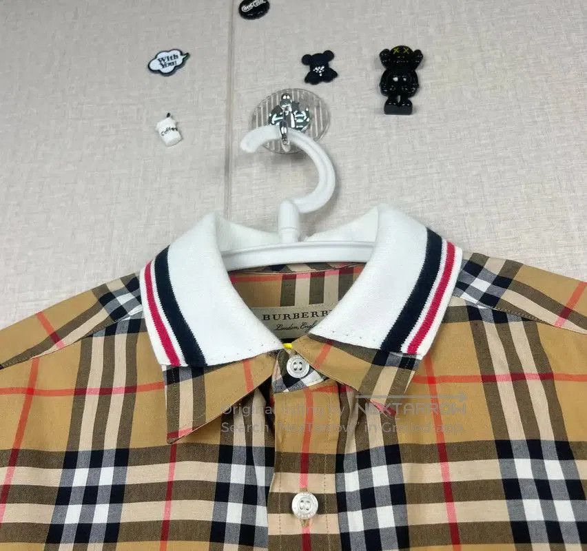 Burberry Burberry Yellow Cotton Long Sleeve Shirt. Size US S / EU 44-46 / 1 - 2 Thumbnail