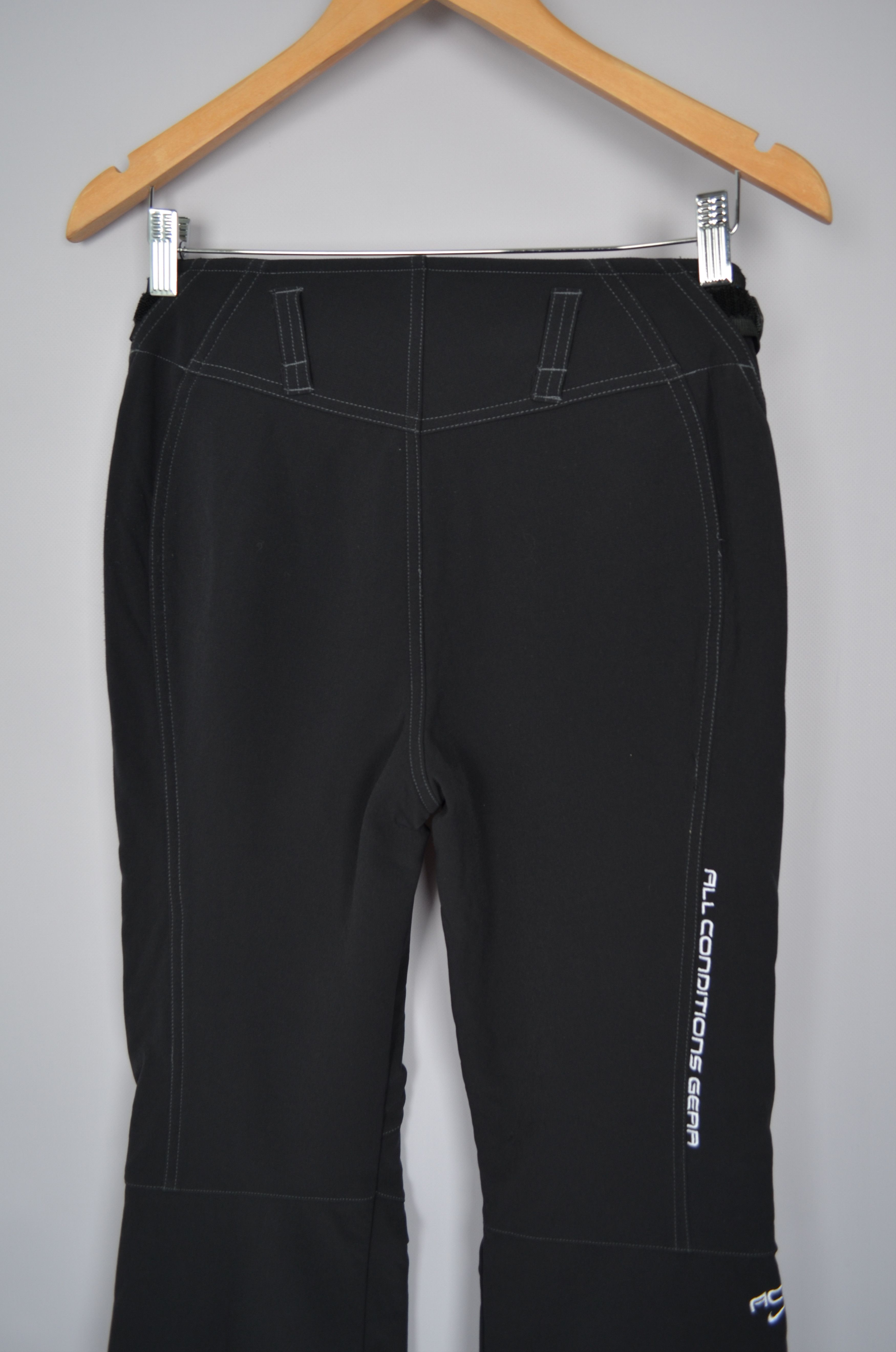 Designer × Nike ACG Nike ACG Softshell Ski Snowboard Snowpants Pants Activewear Size 28" / US 6 / IT 42 - 10 Thumbnail