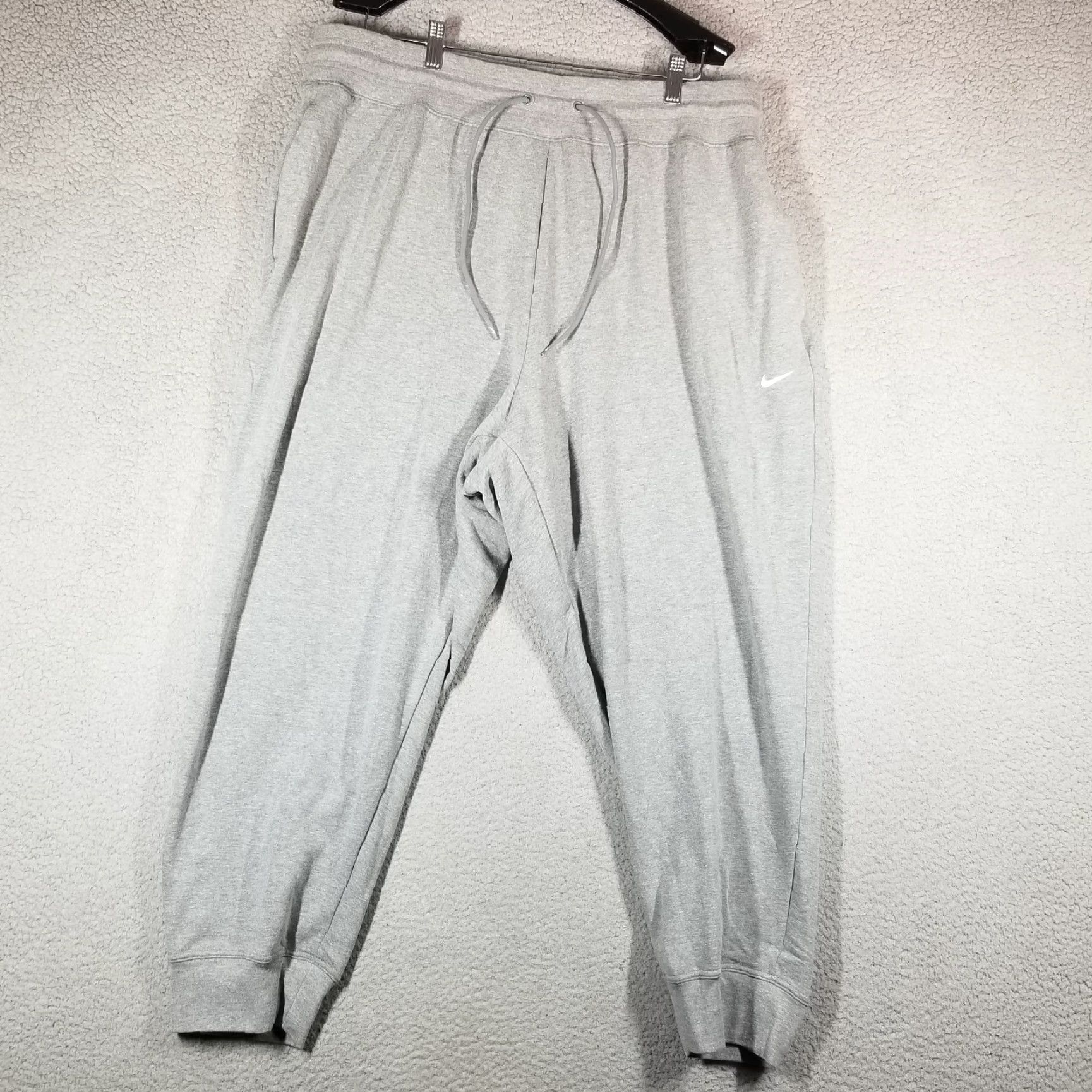 Nike Nike Joggers Woman 2X Standard Fit High Rise 7/8 Length Sweatpants FB5436 NEW • Size 40" / US 18 - 2 Thumbnail