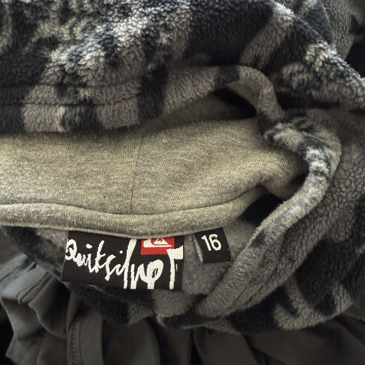 Quiksilver Vintage Quicksilver Fleece Avant Garde Y2K Size US S / EU 44-46 / 1 - 5 Thumbnail