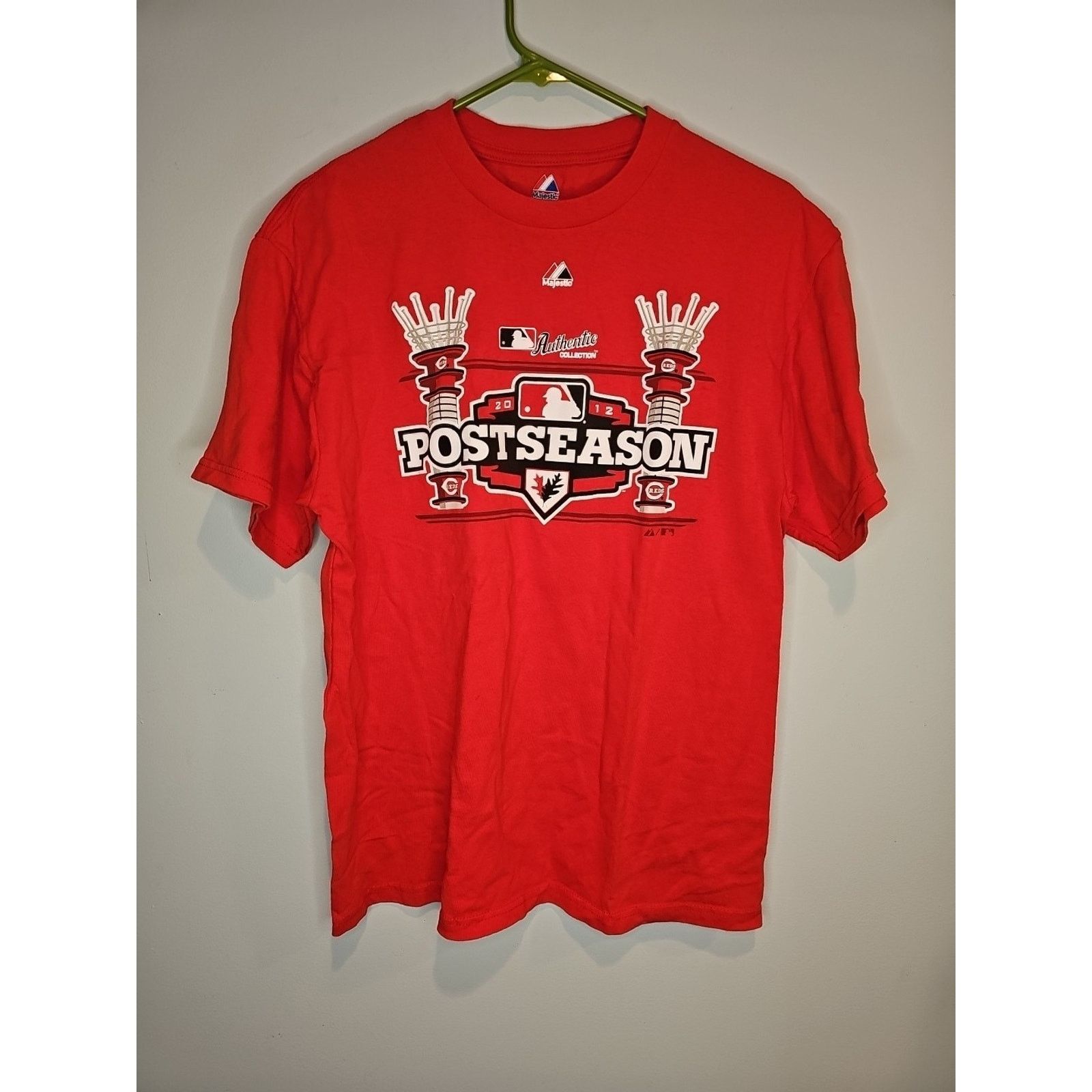 Majestic Majestic 2012 Postseason Cincinnati Reds Mens Sz L T-Shirt Size US L / EU 52-54 / 3 - 1 Thumbnail