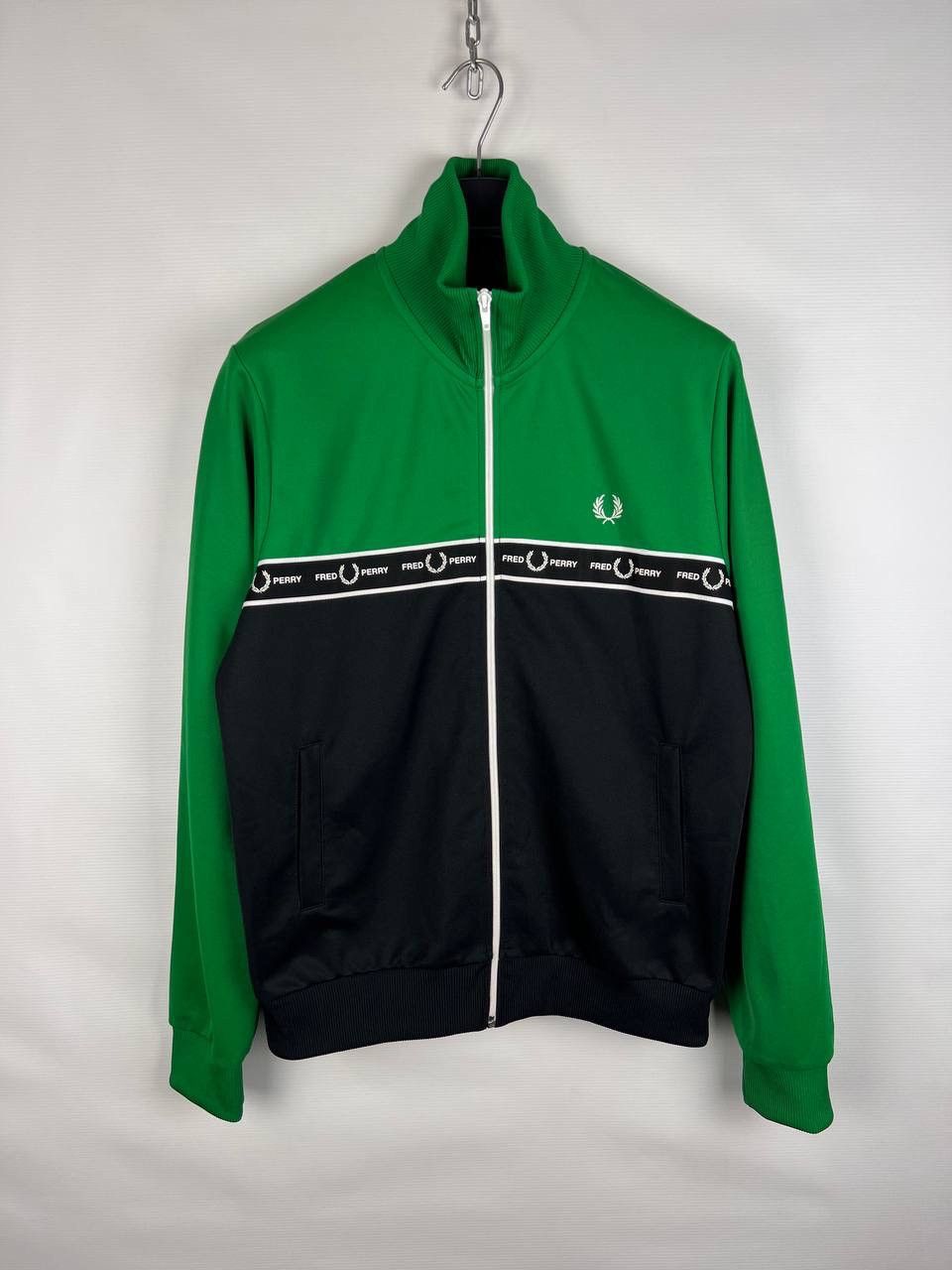 Fred Perry Fred Perry Taped chest track jacket size M Size US M / EU 48-50 / 2 - 1 Thumbnail