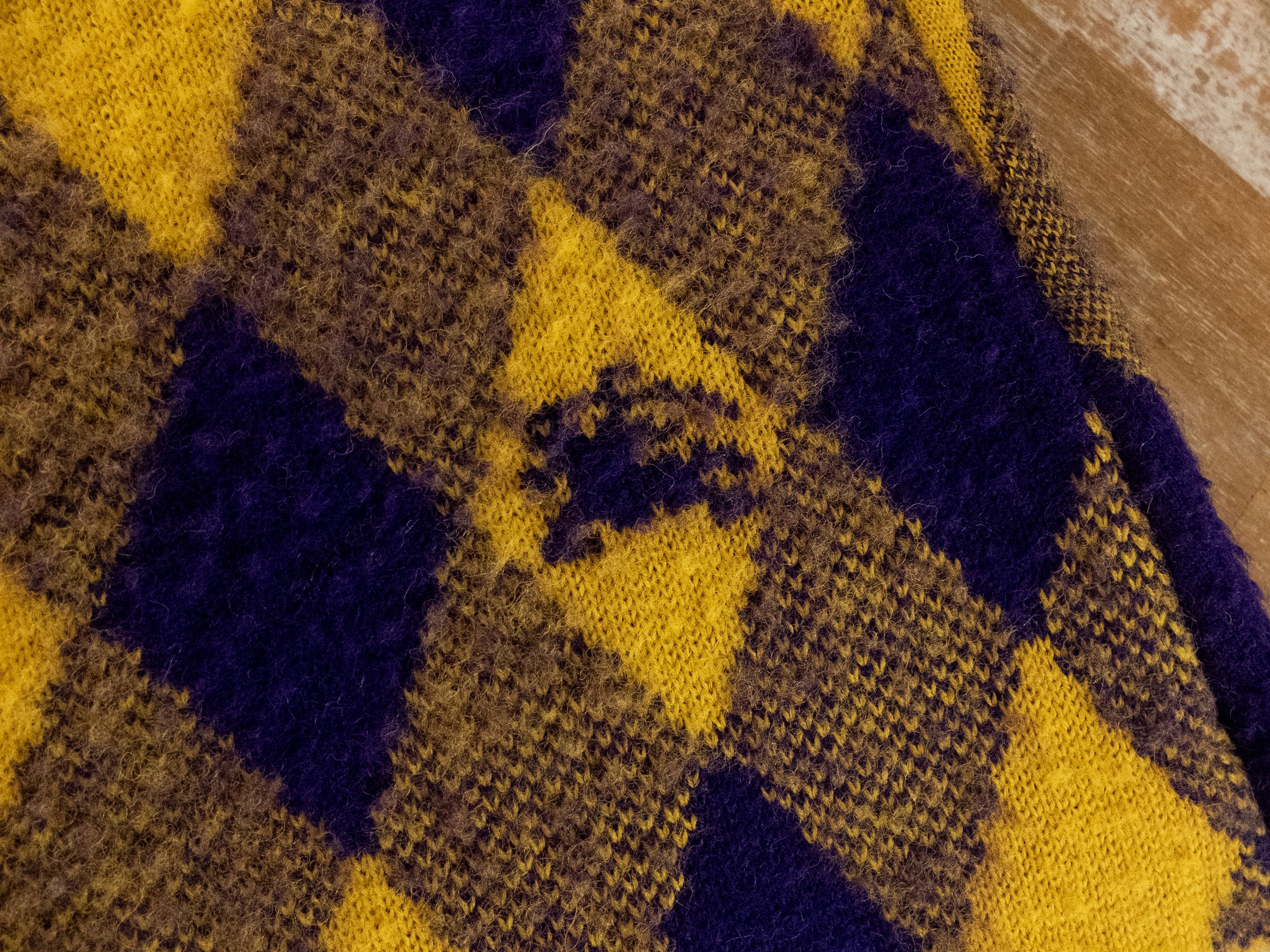 Burberry BURBERRY yellow purple argyle knit wool skirt Daniel Lee Size 30" / US 8 / IT 44 - 6 Thumbnail