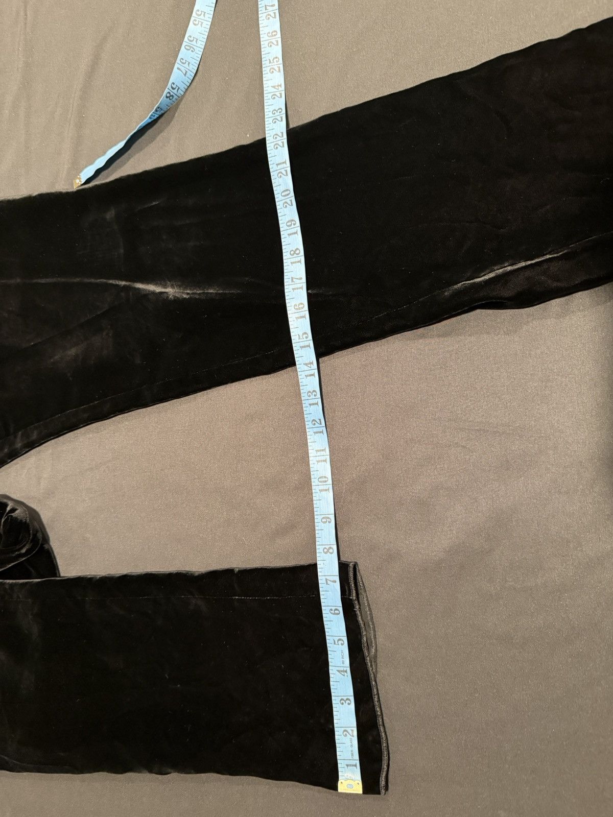 Saint Laurent Paris Saint Laurent mens 2023 velour pants. 36. $1990 Size US 36 / EU 52 - 7 Thumbnail