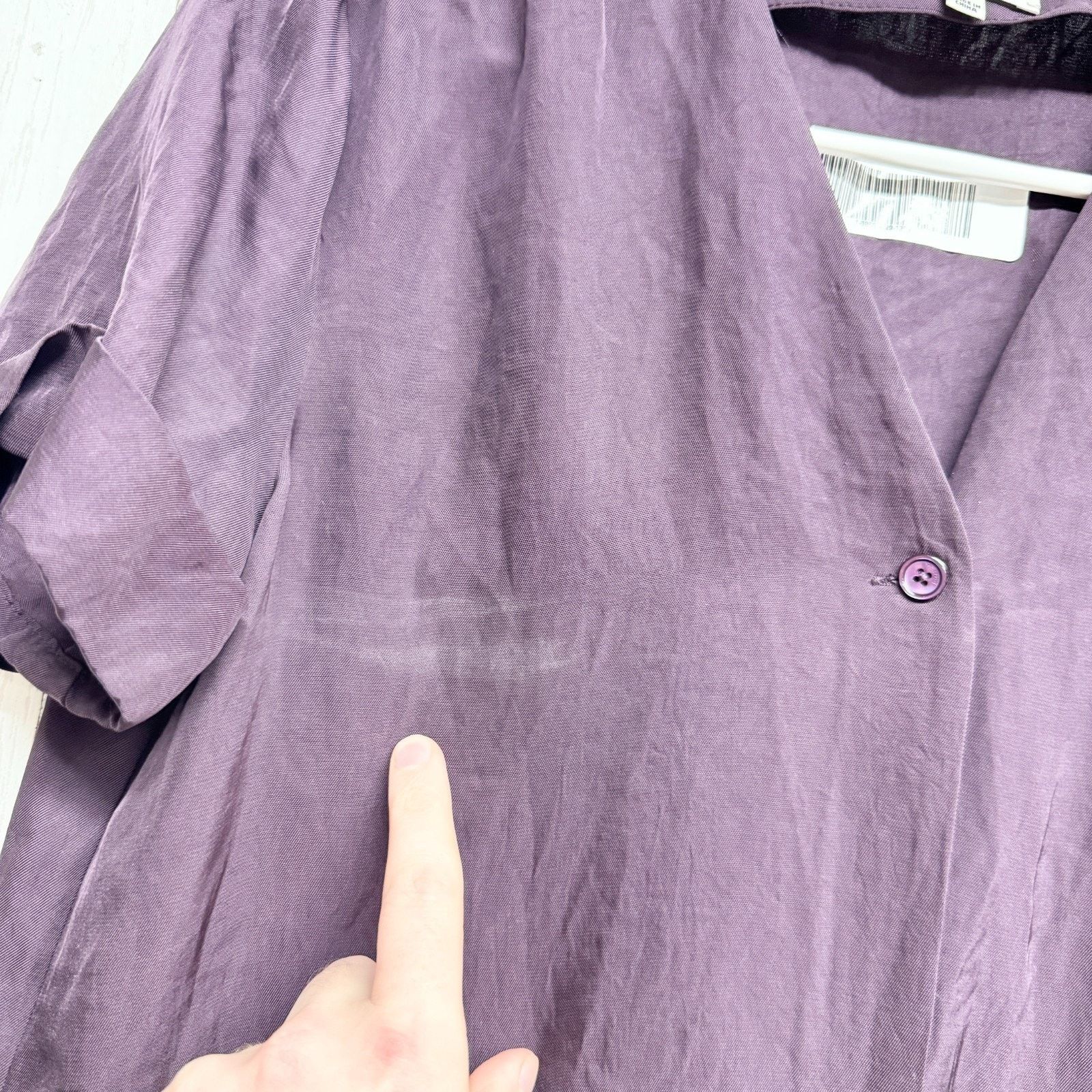 Other Wilfred Top Size XS Plum Vneck Button Short Sleeve Blouse Size XS / US 0-2 / IT 36-38 - 2 Thumbnail