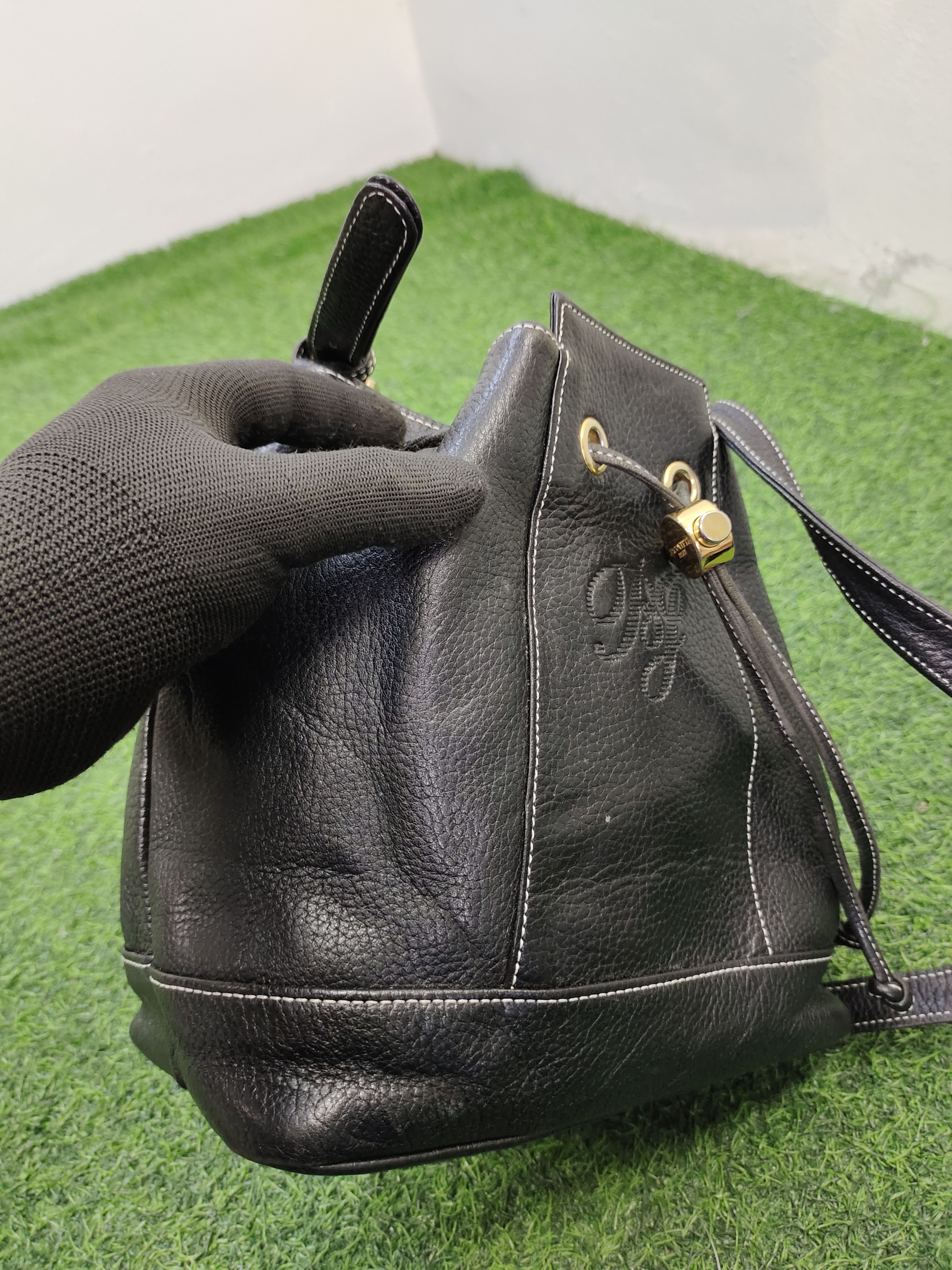 Hysteric Glamour Vintage Jacovitti Patina Full Leather Bucket Bag Size ONE SIZE - 8 Thumbnail