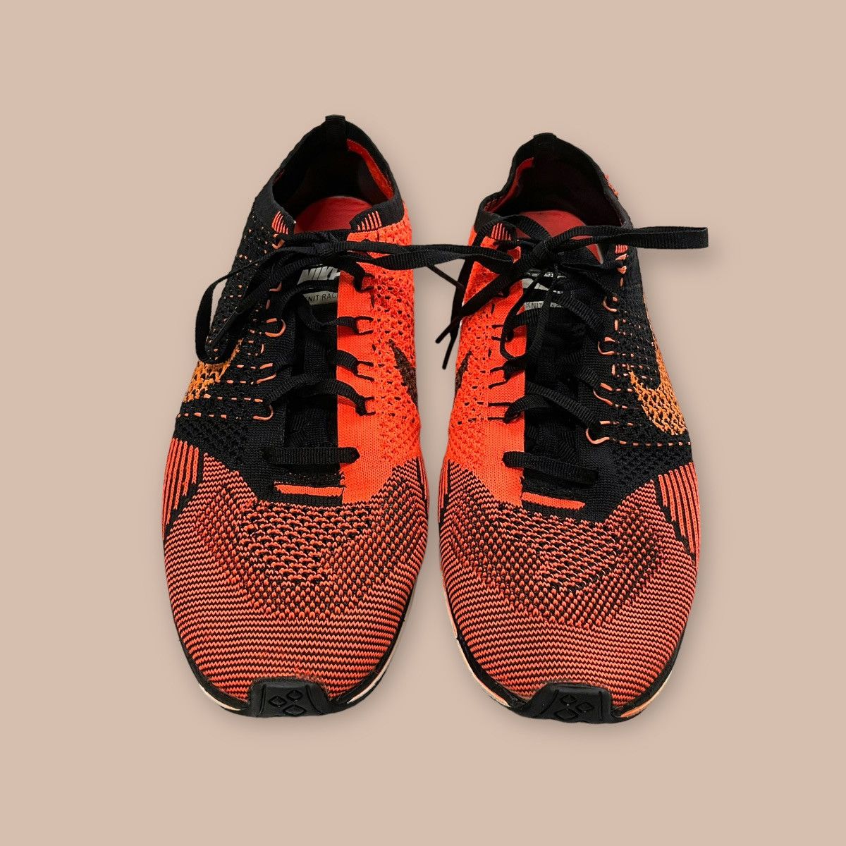 Nike Nike Flyknit Racer "Black Laser Crimson" Size US 10 / EU 43 - 7 Thumbnail