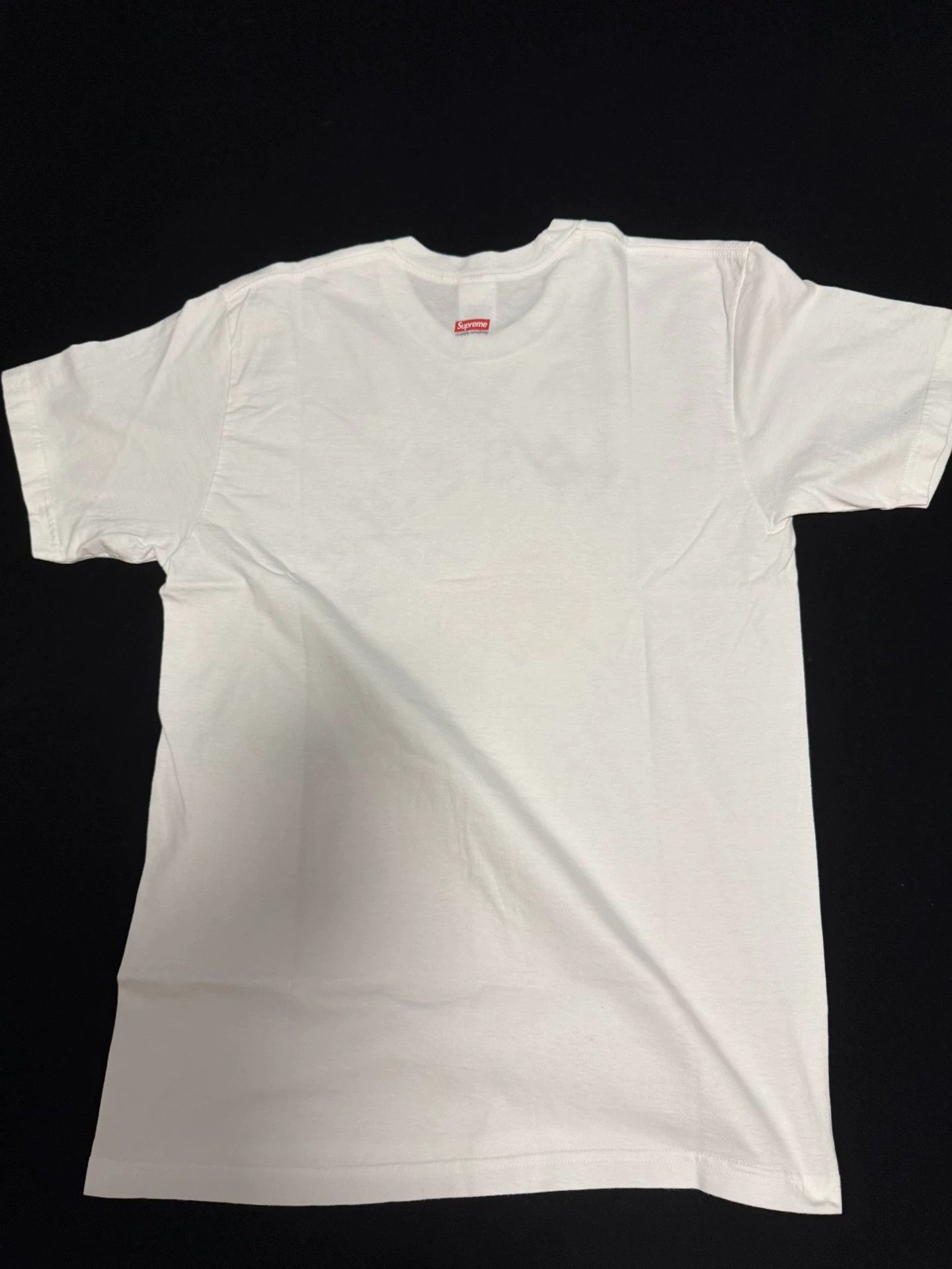 Supreme Supreme Goldfish Short Sleeve L New Minor Yellowing Size US L / EU 52-54 / 3 - 5 Thumbnail