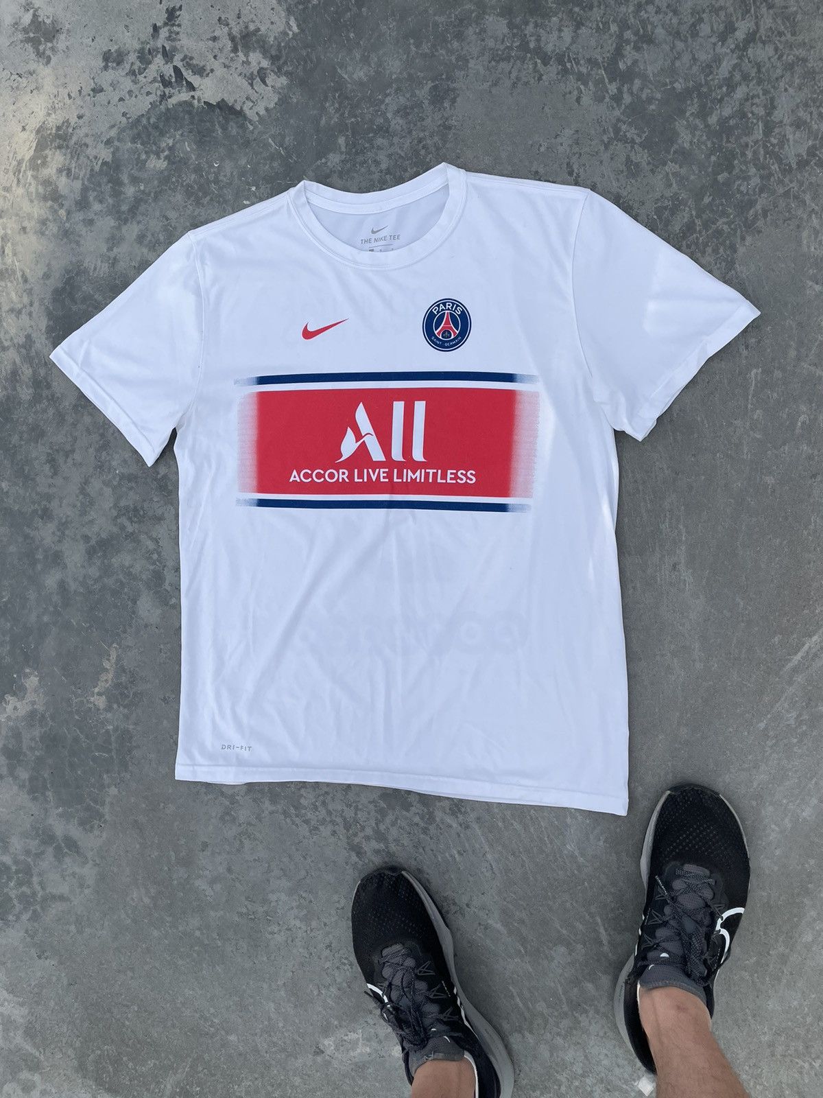 Nike Nike PSG 5 Marquinhos Drill T-Shirt Dri-Fit Soccer Jersey Size US L / EU 52-54 / 3 - 3 Thumbnail