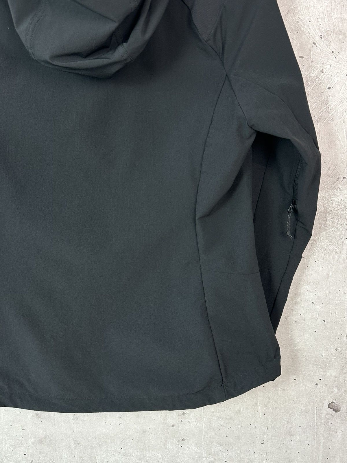 Jack Wolfskin Jack Wolfskin Black Women’s Long Sleeve Soft Shell Jacket Size S / US 4 / IT 40 - 9 Thumbnail