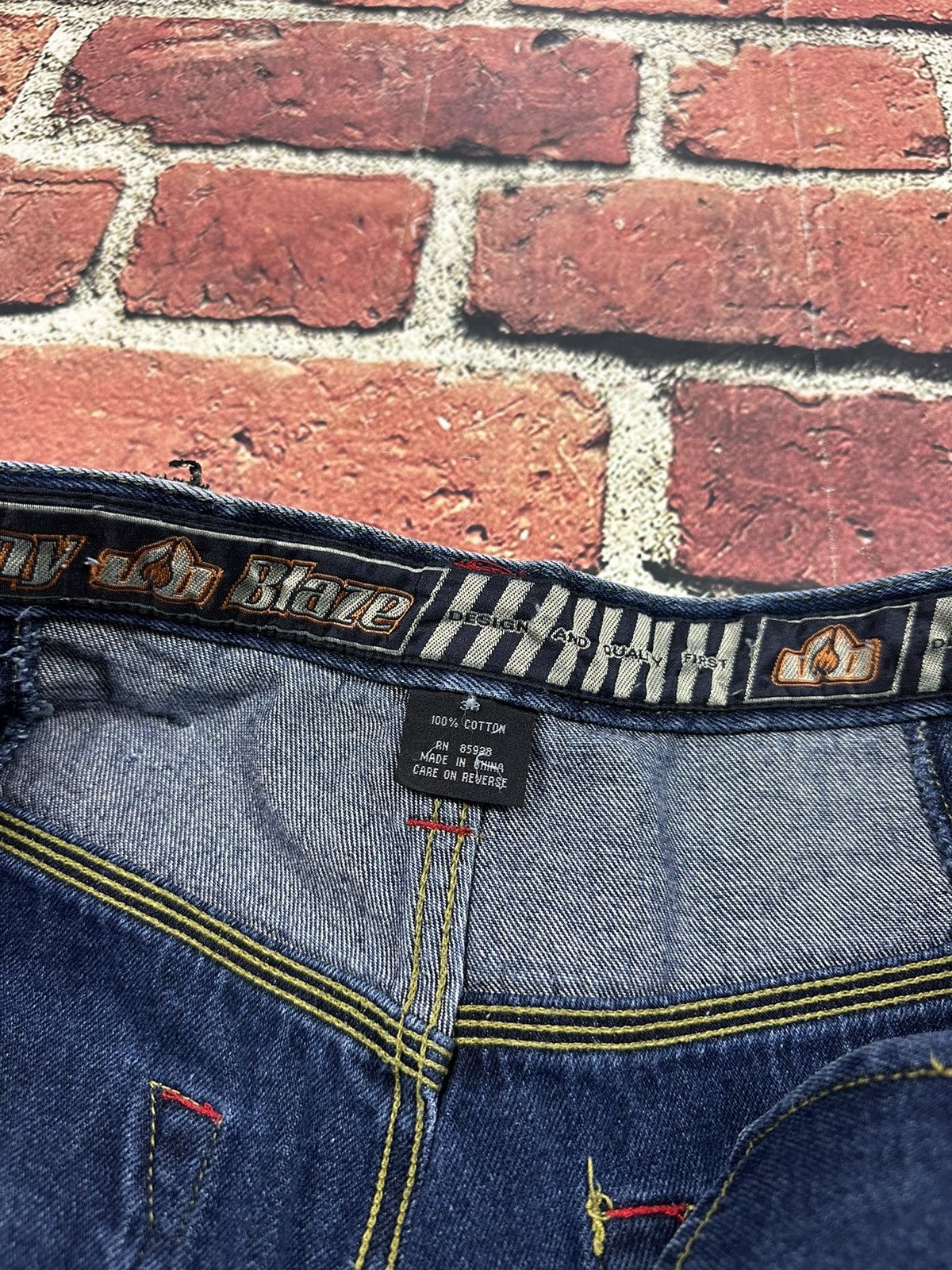 Vintage Vintage Johnny Blaze Denim Shorts Jorts Baggy Y2K Method Man Size US 38 / EU 54 - 15 Thumbnail