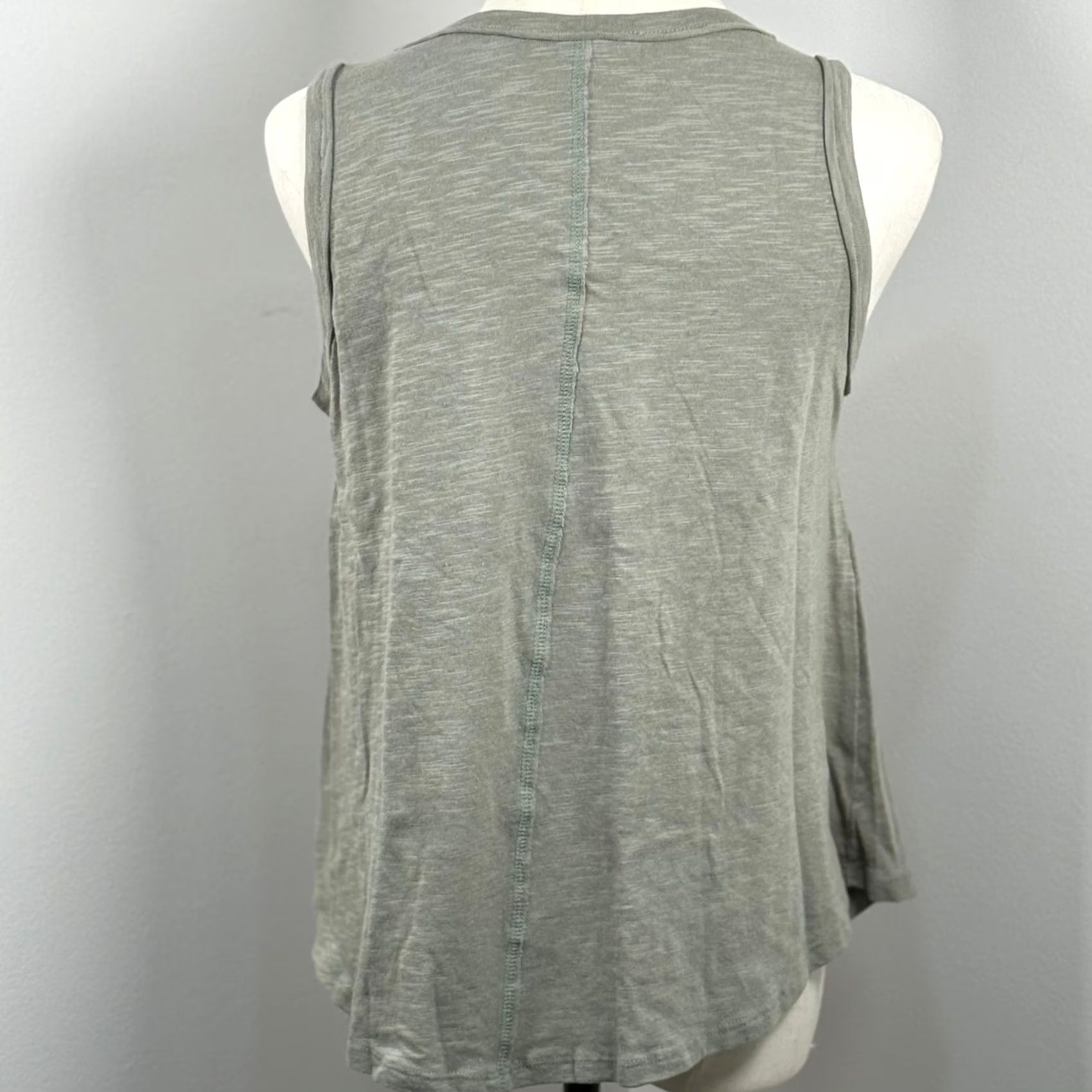 Vintage Lush Tank Top S Sage Green Supima Cotton Slub Center Seam Crew Neck Sleeveless Casual Womens Basic/Relaxed 100% Cotton Vintage No Size S / US 4 / IT 40 - 3 Thumbnail