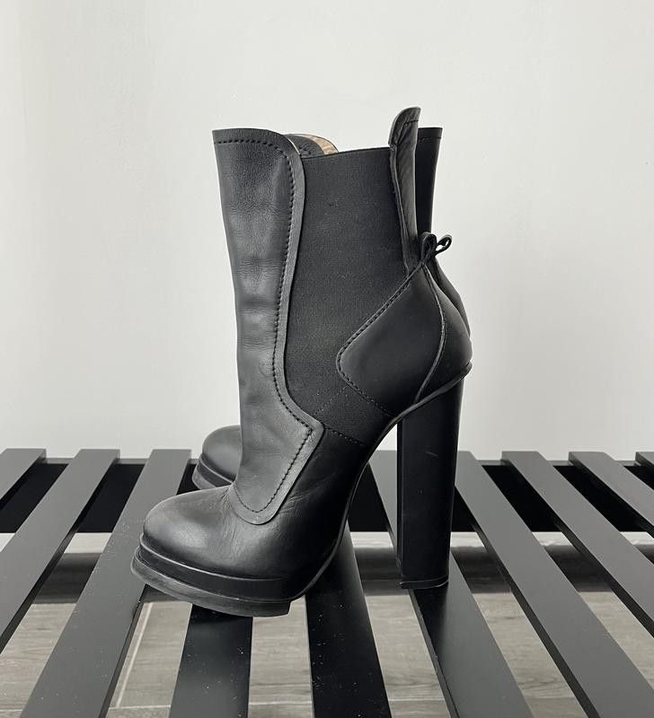 N21 INCREDIBLE N21 ORIGINAL ANKLE BOOTS, SIZE 39, HIGH HEEL Size US 8.5 / IT 38.5 - 1 Thumbnail