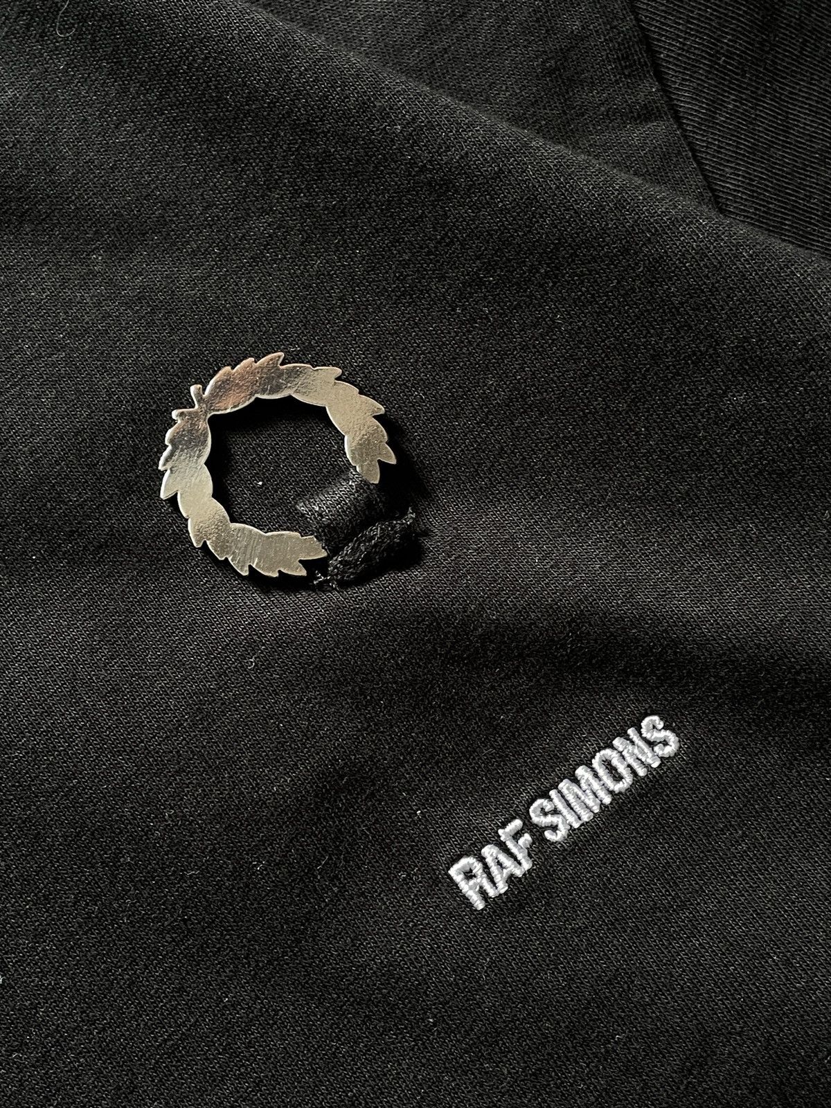Fred Perry × Raf Simons RAF simons x Fred Perry T-shirt Black tee Y2K avantgarde Size US S / EU 44-46 / 1 - 4 Thumbnail