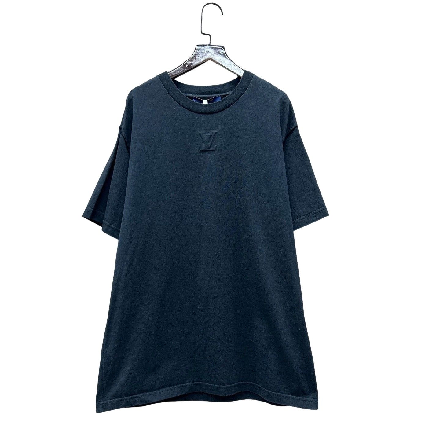Louis Vuitton Louis Vuitton Embossed Logo T-Shirt Size L Size US L / EU 52-54 / 3 - 1 Thumbnail
