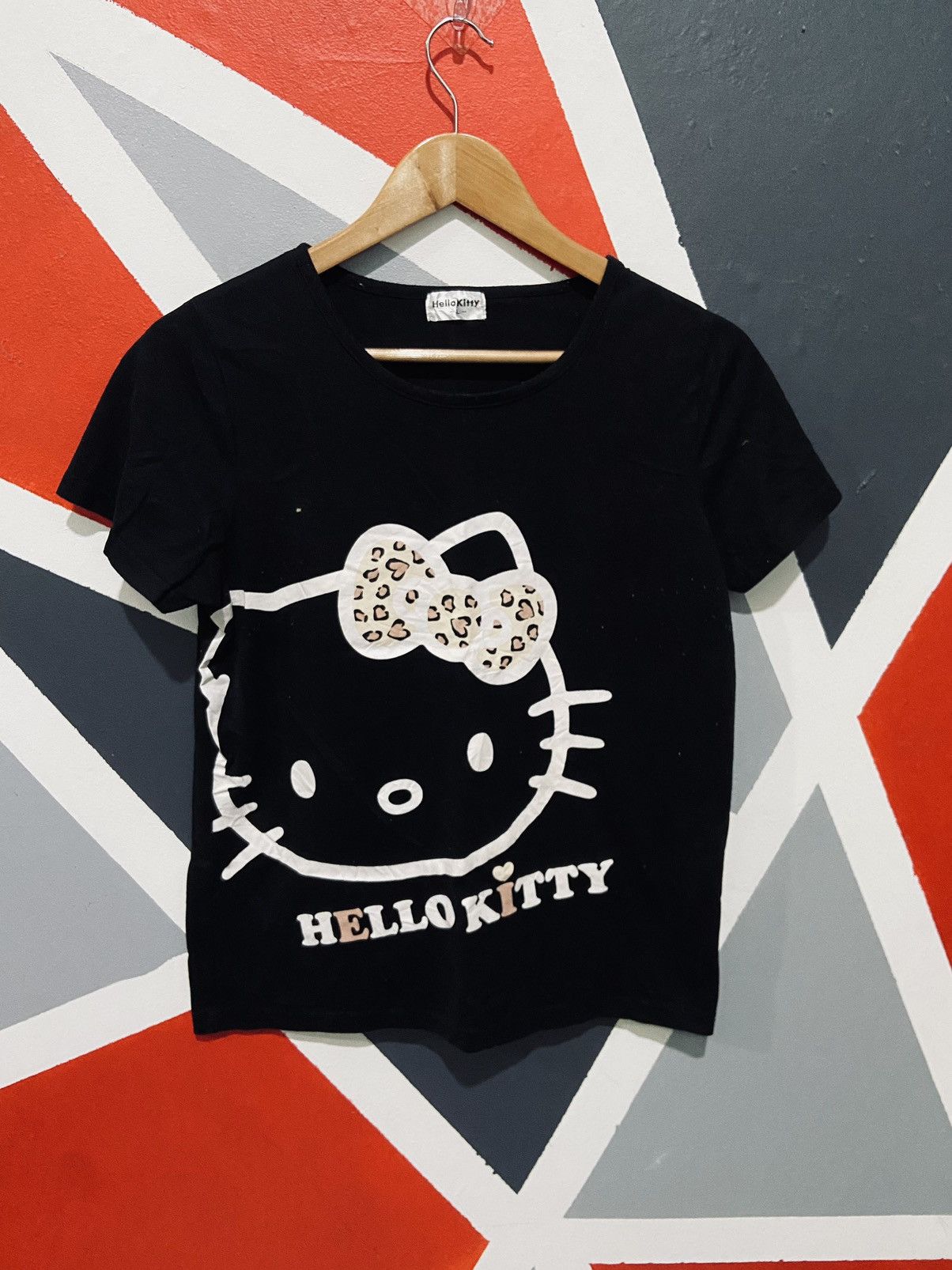 Anime Hello Kitty Big Print Tee Size US S / EU 44-46 / 1 - 1 Thumbnail
