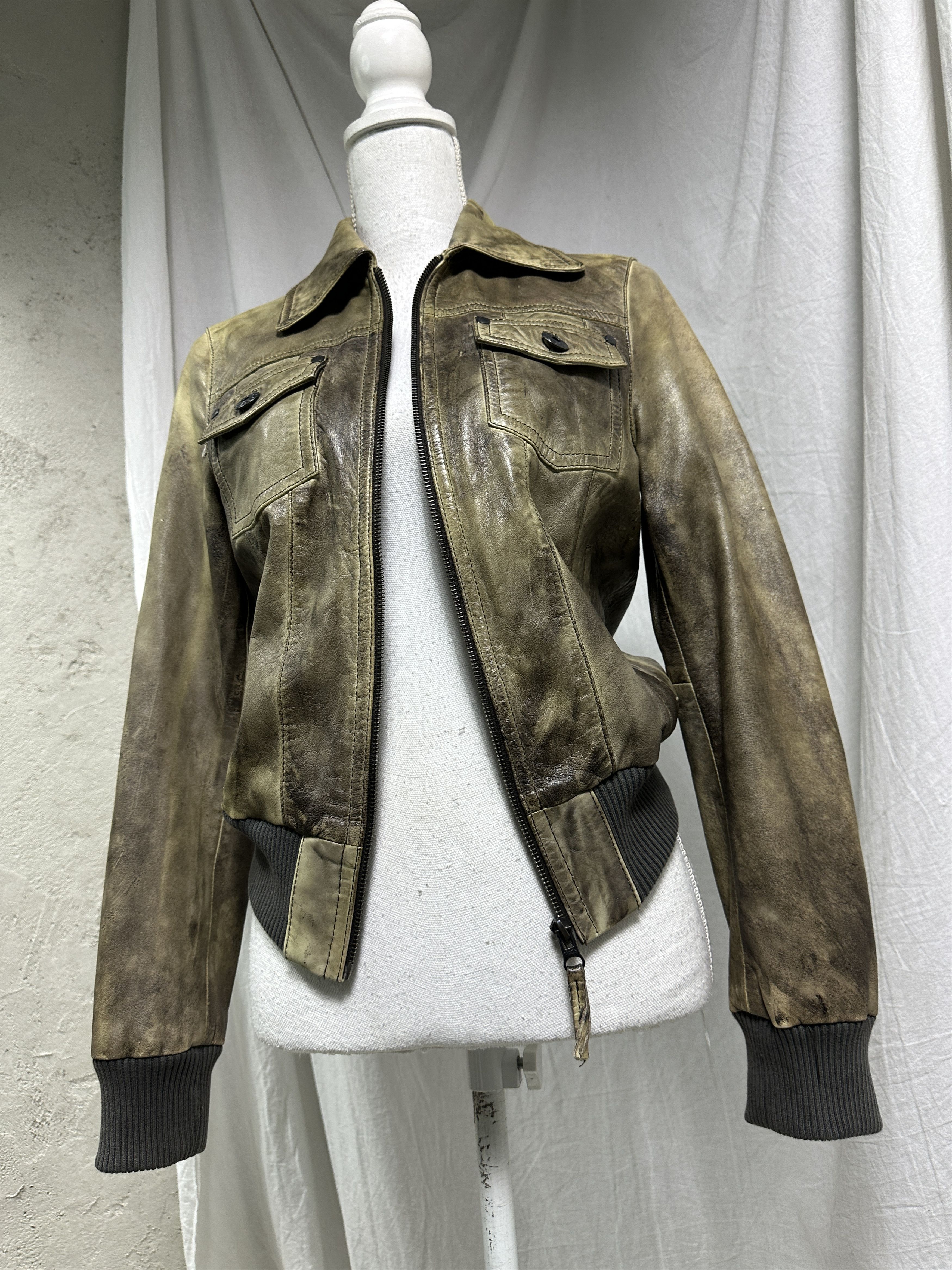 Vintage Vintage Leather Biker Moto Fitted Washed Jacket 00s Size US S / EU 44-46 / 1 - 7 Thumbnail