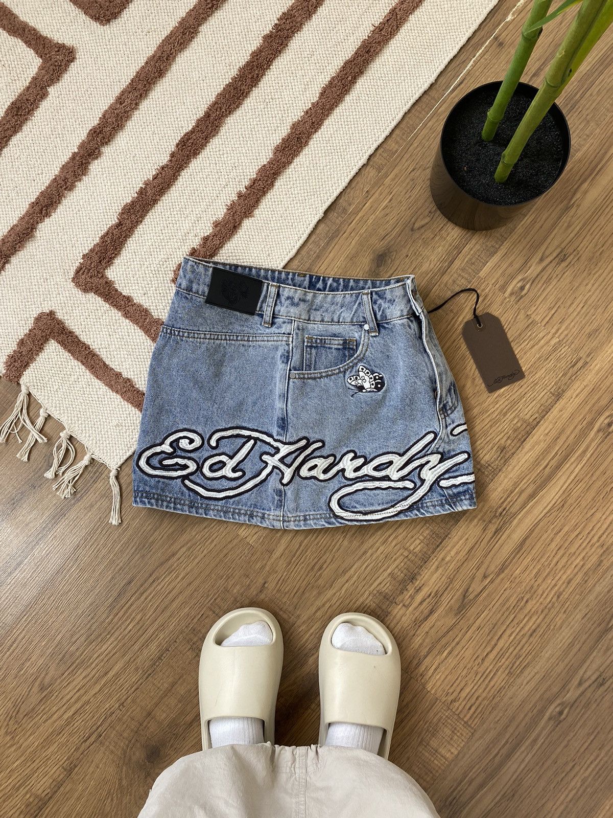 Ed Hardy ED HARDY WATER BUTTERFLY MINI SKIRT Size 30" / US 8 / IT 44 - 5 Thumbnail