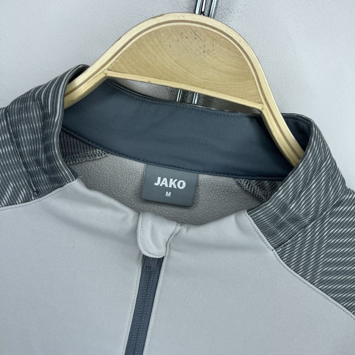 Other Vintage Stuttgart jako soccer jersey long sleeve size M Size US M / EU 48-50 / 2 - 5 Thumbnail