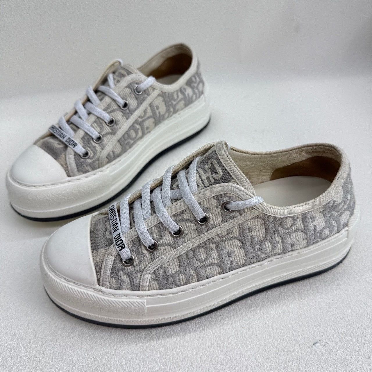 Dior Dior Gray Lowtop Sneakers us_6 Women Size US 6 / IT 36 - 1 Thumbnail