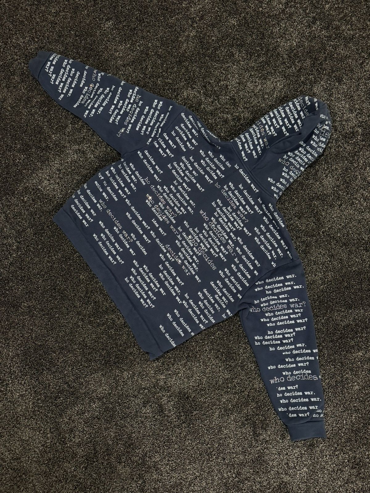 Who Decides War Who Decides War WDW Flared Scripture Dark Blue Hoodie Size US L / EU 52-54 / 3 - 14 Thumbnail