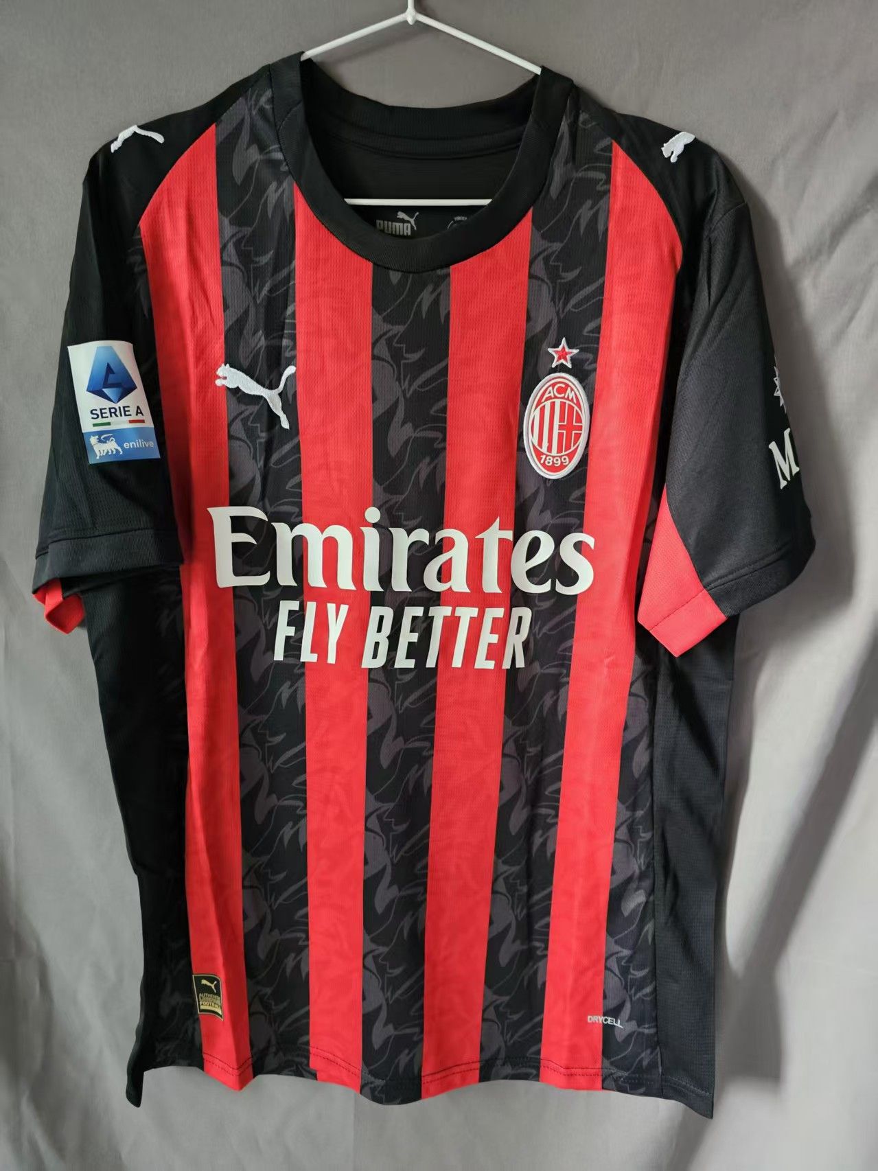 Other 2025 26 AC Milan 14 Luka Modrić Jersey Home Size US M / EU 48-50 / 2 - 3 Thumbnail