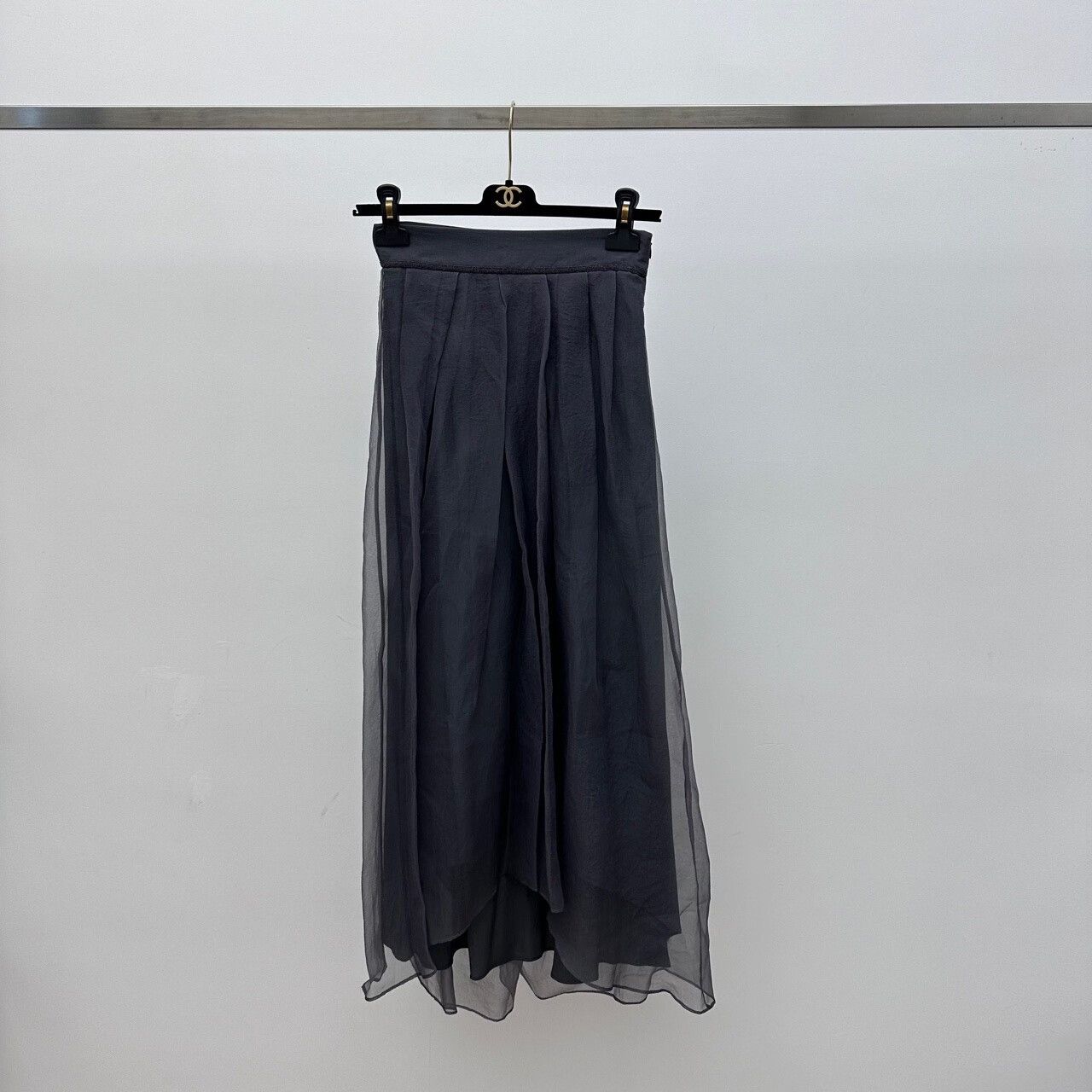 Brunello Cucinelli Brunello Cucinelli Gray Tulle Skirt Size US 36 / EU 52 - 1 Thumbnail