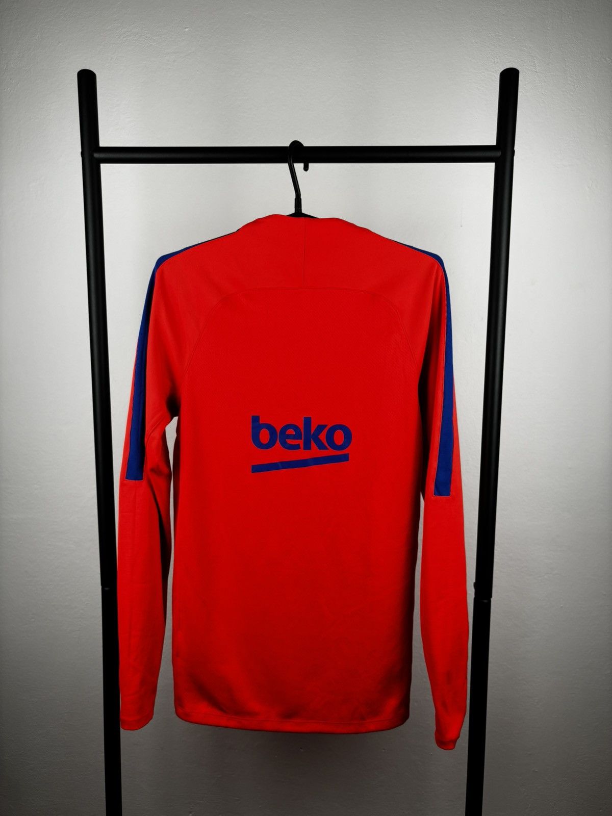 Nike Nike x F.C Barcelona 2016 long sleeve jersey size S Size US S / EU 44-46 / 1 - 5 Thumbnail
