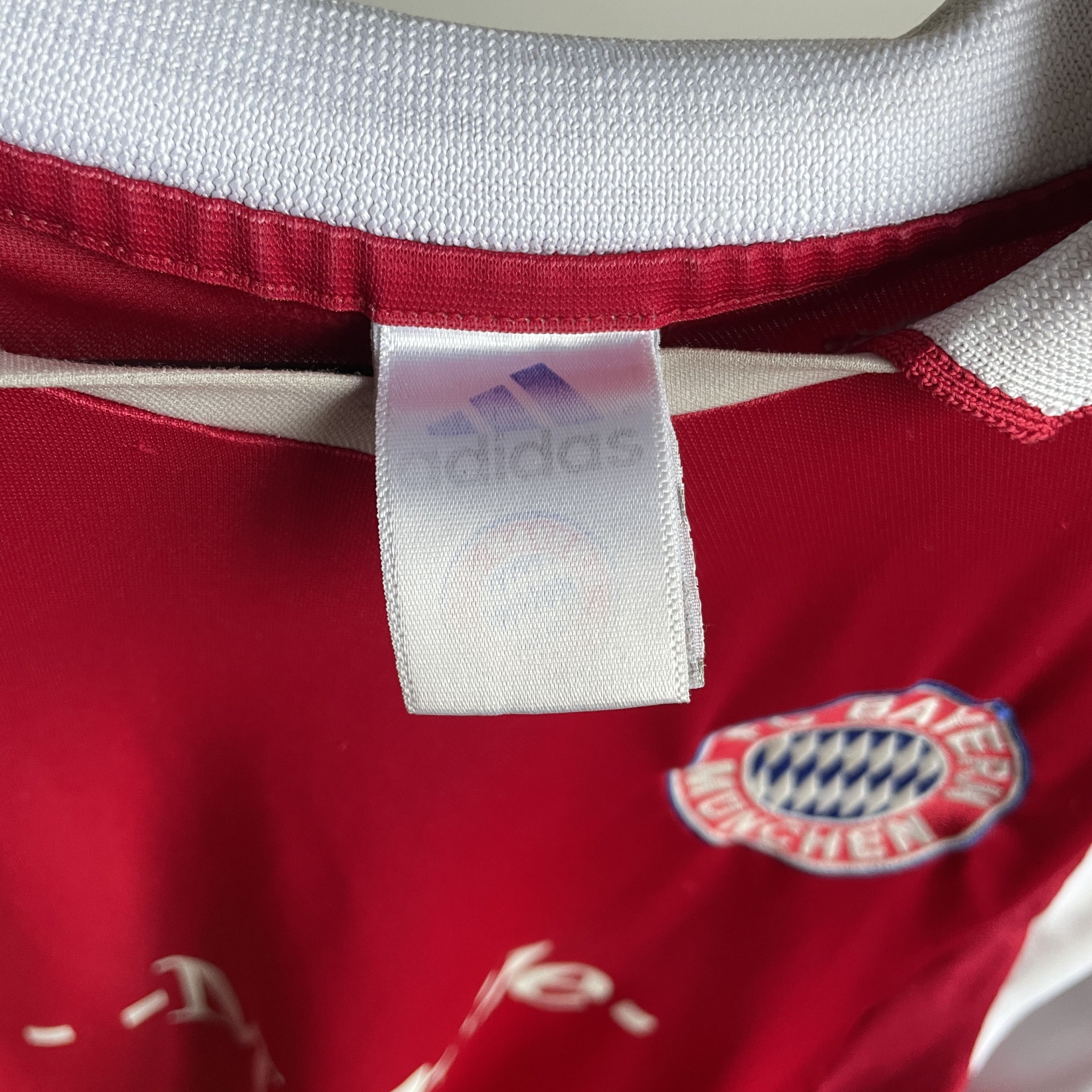Adidas F.C. Bayern Munich 2003-04 Home Jersey Size L Size US L / EU 52-54 / 3 - 10 Thumbnail
