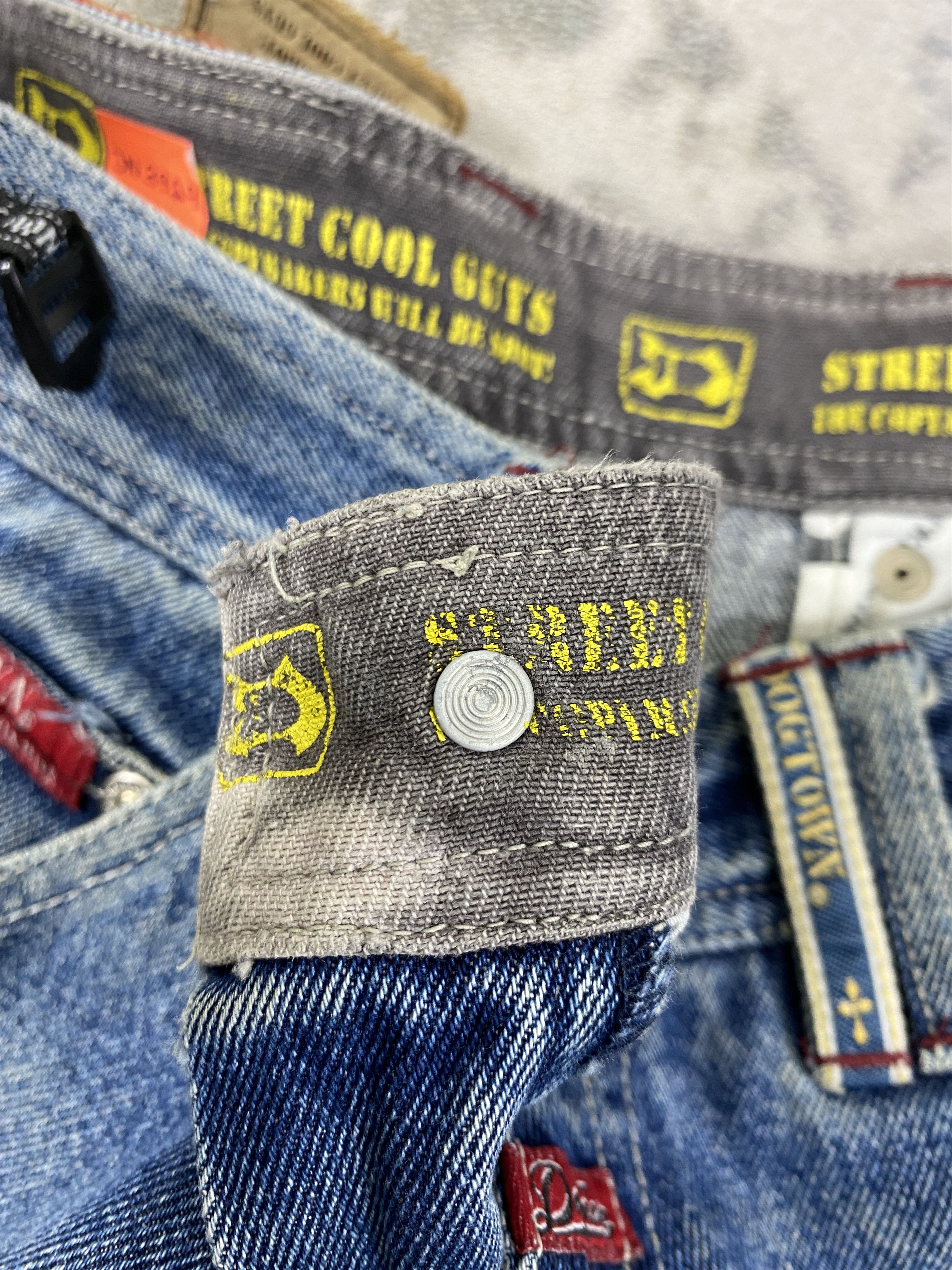 Dogtown Vintage Dog Town Baggy/Balloon Jeans 31x33.5 Denim- JN3929 Size US 31 - 9 Thumbnail