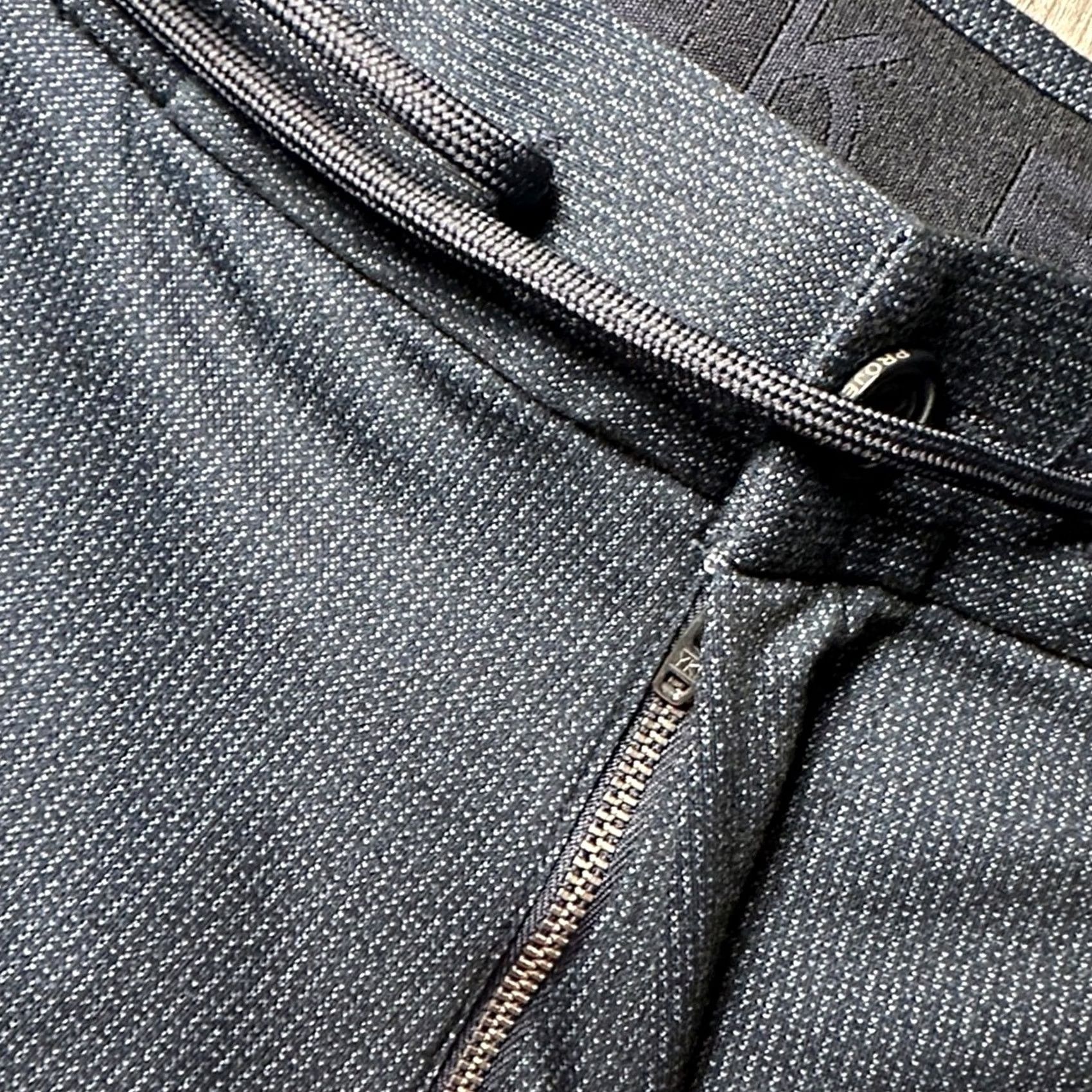 Vintage Projek Raw Bungee Flex Classic Fit Navy Trouser Pants - 31 Men Chino 30in Inseam Navy Blue Brand: Projek Raw (NWT) Size US 31 - 7 Thumbnail