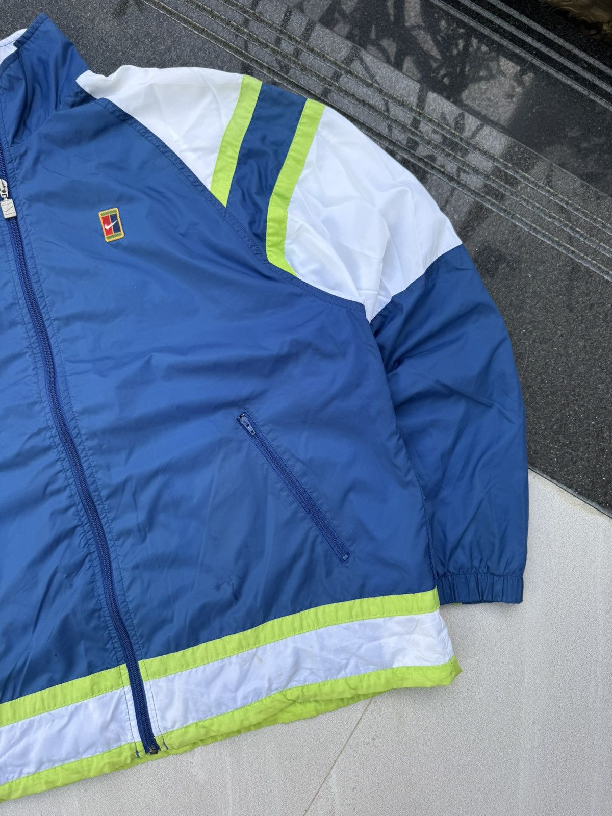 Nike 90’s NIKE COURT RARE SWOOSH Y2K RETRO MULTILOGO NYLON JACKET Size US L / EU 52-54 / 3 - 4 Thumbnail